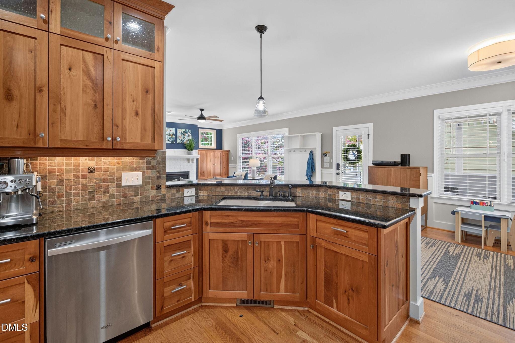 1616 Lakestone Village Lane