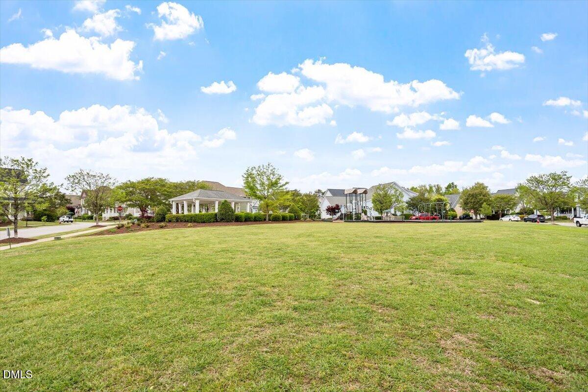 1616 Lakestone Village Lane