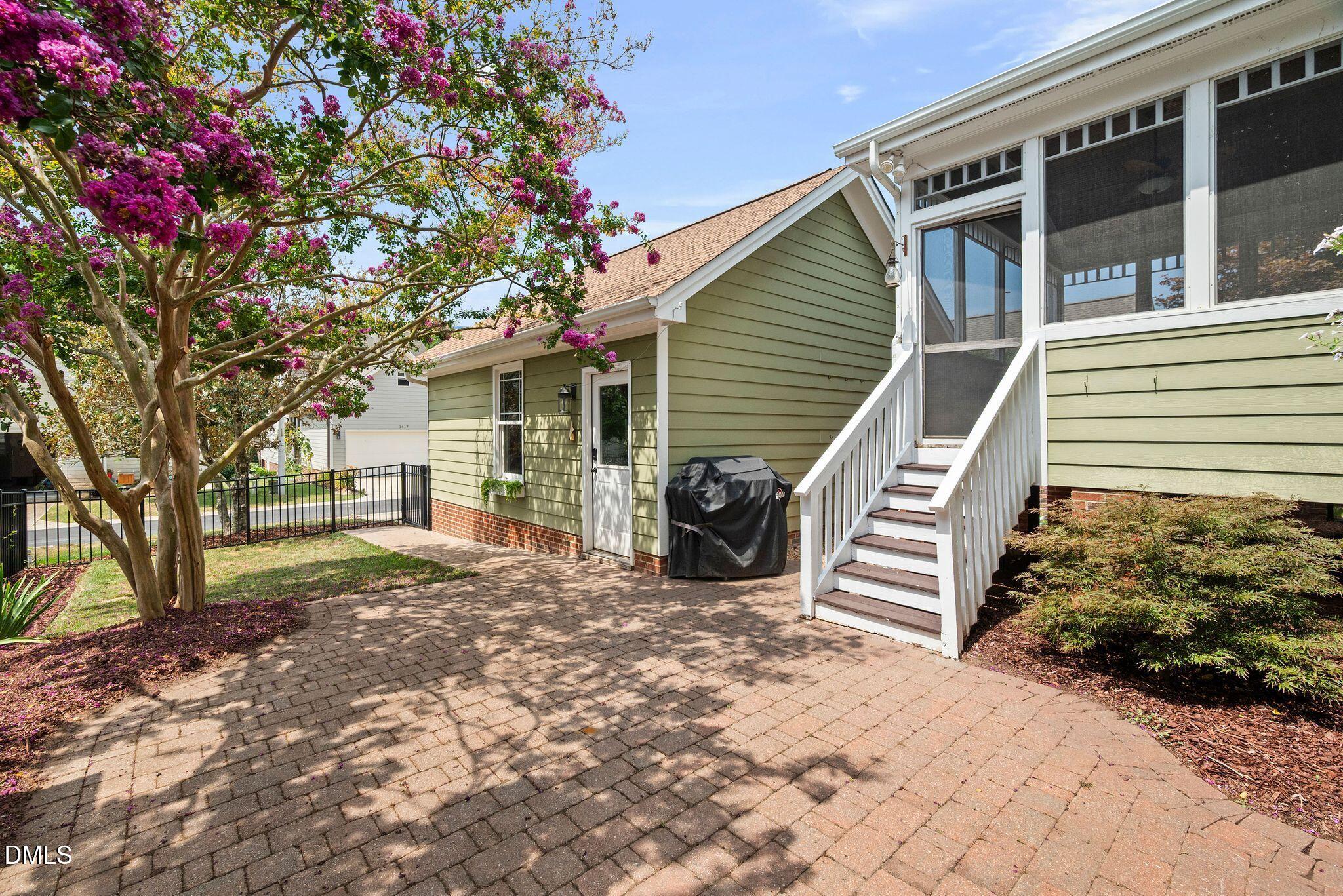 1616 Lakestone Village Lane