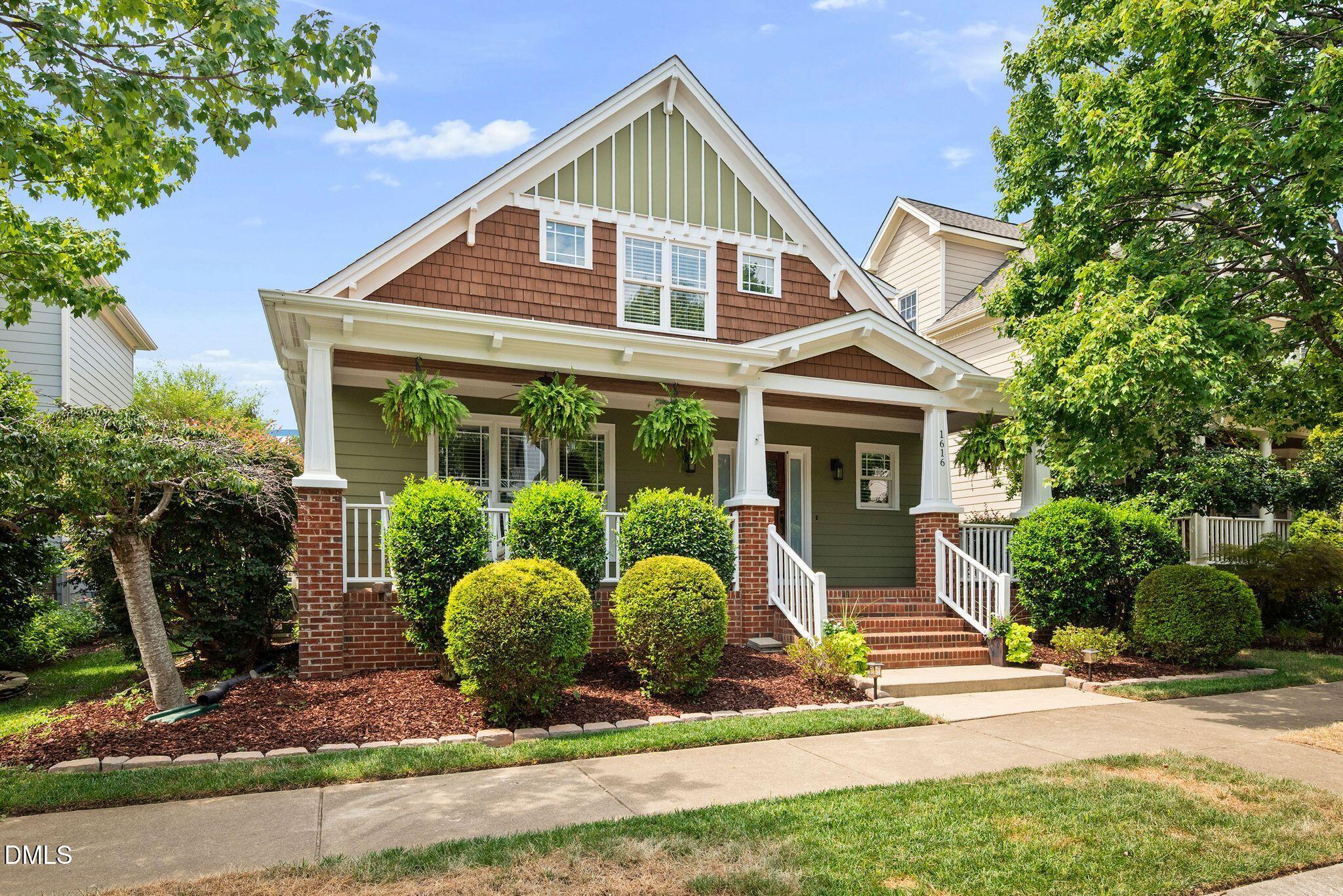 1616 Lakestone Village Lane