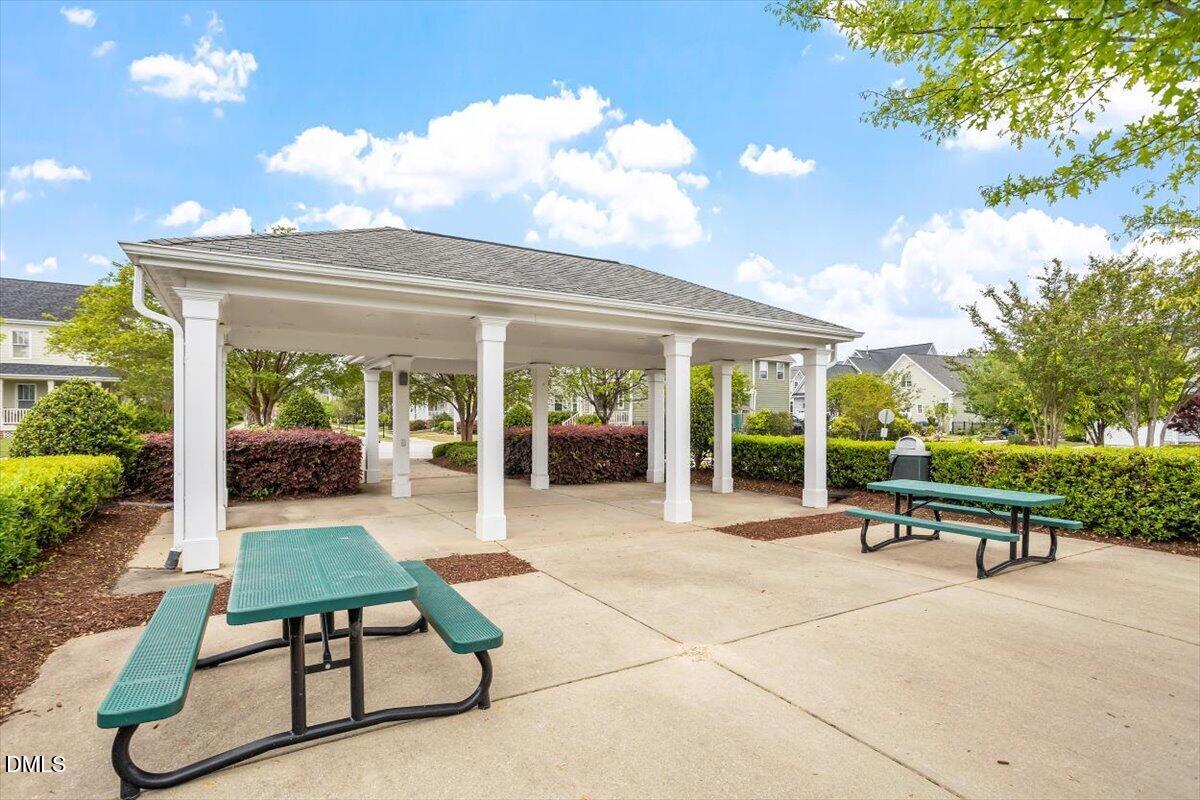 1616 Lakestone Village Lane