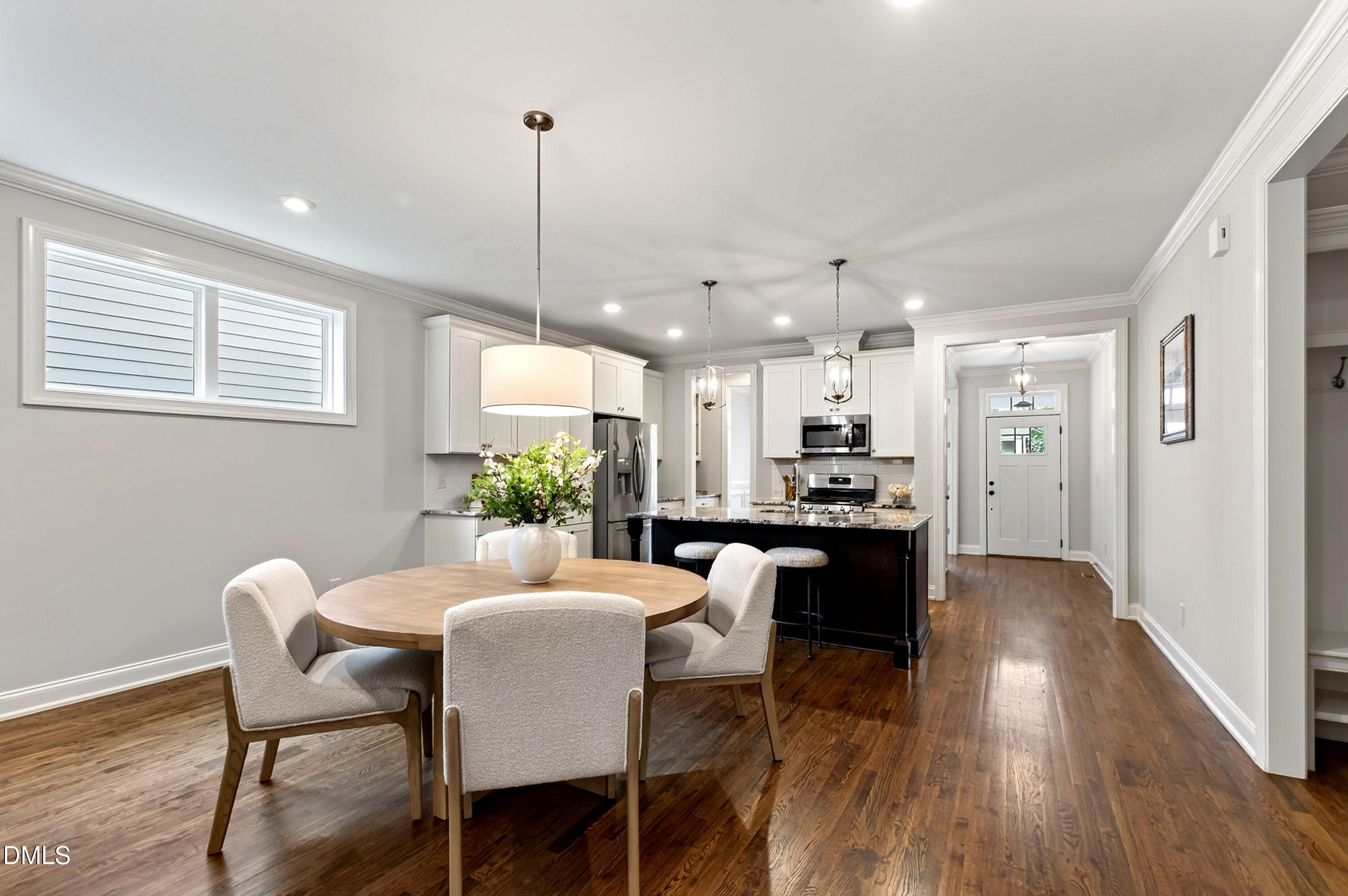929 Groveview Wynd