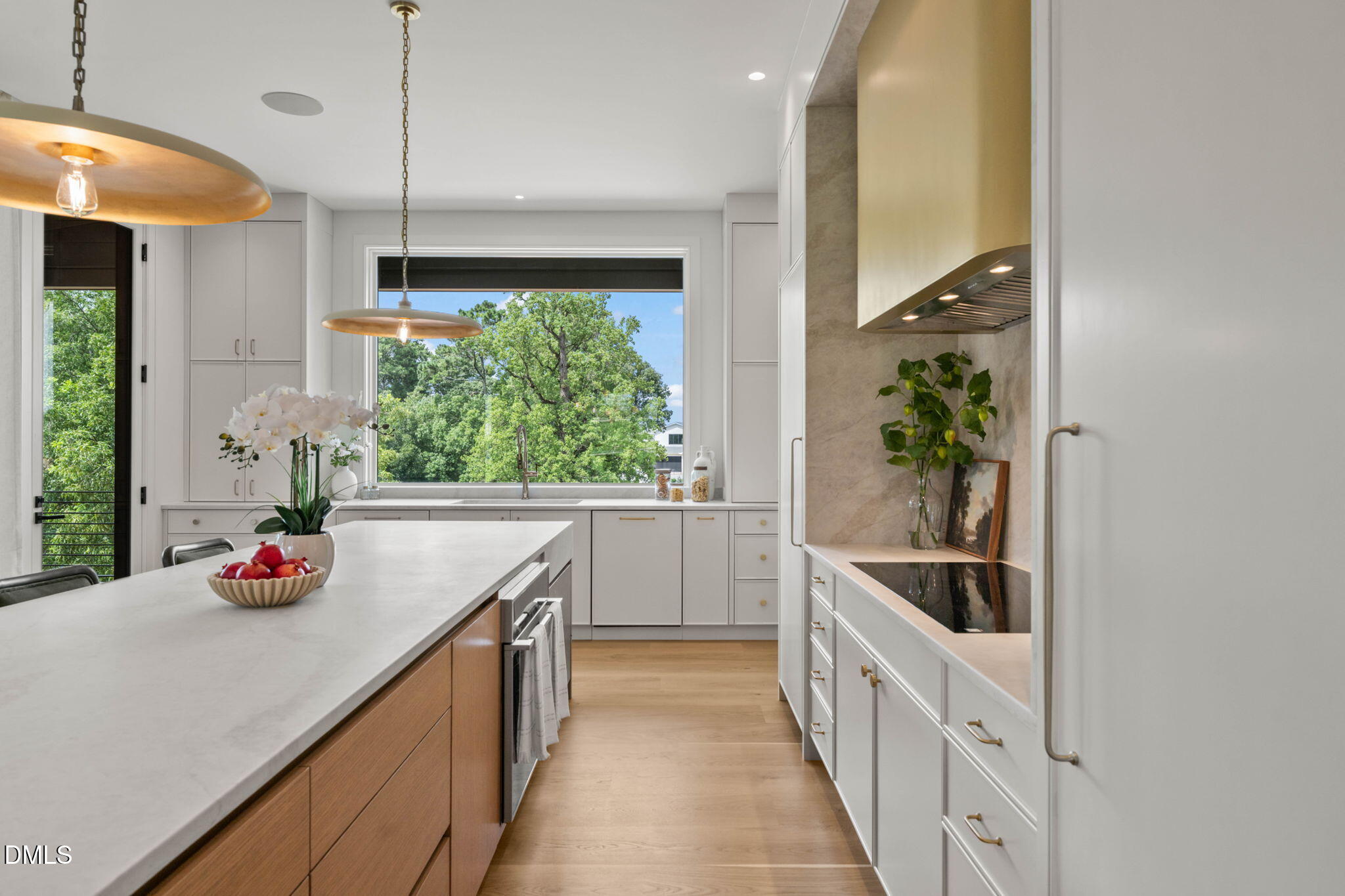 1637 Legacy Ridge Lane