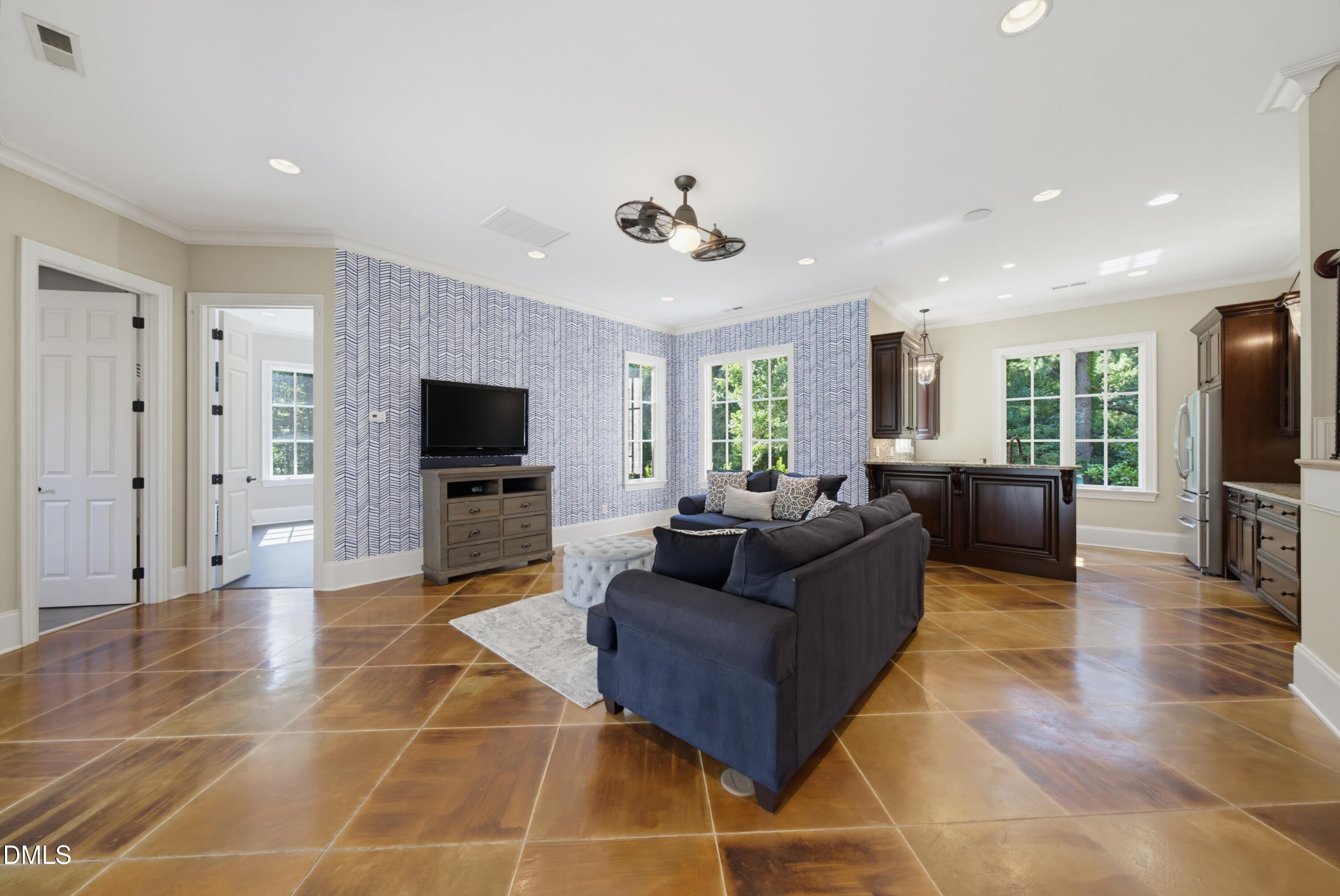 6592 Wakefalls Drive
