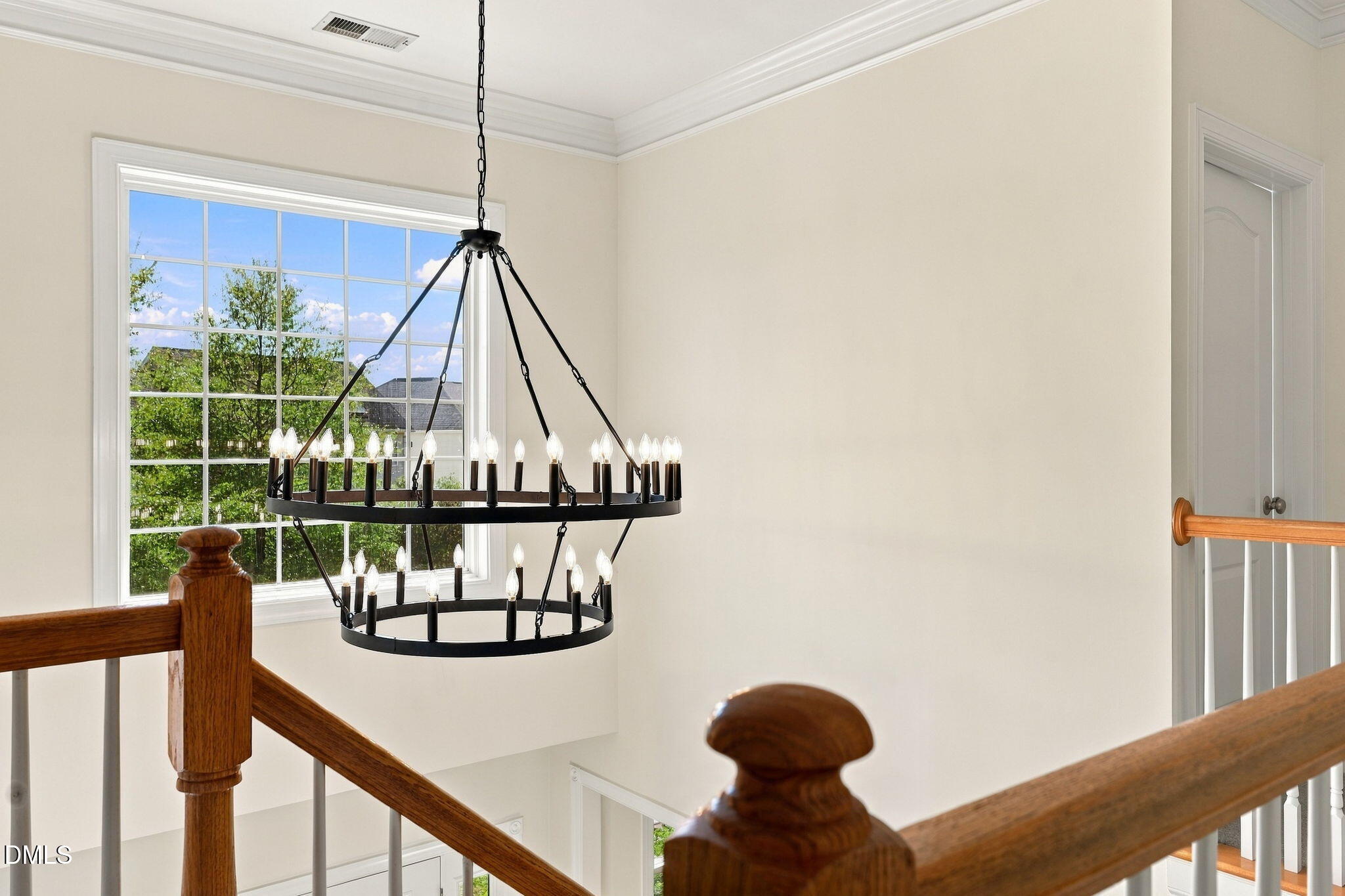 8 Eastcrest Court