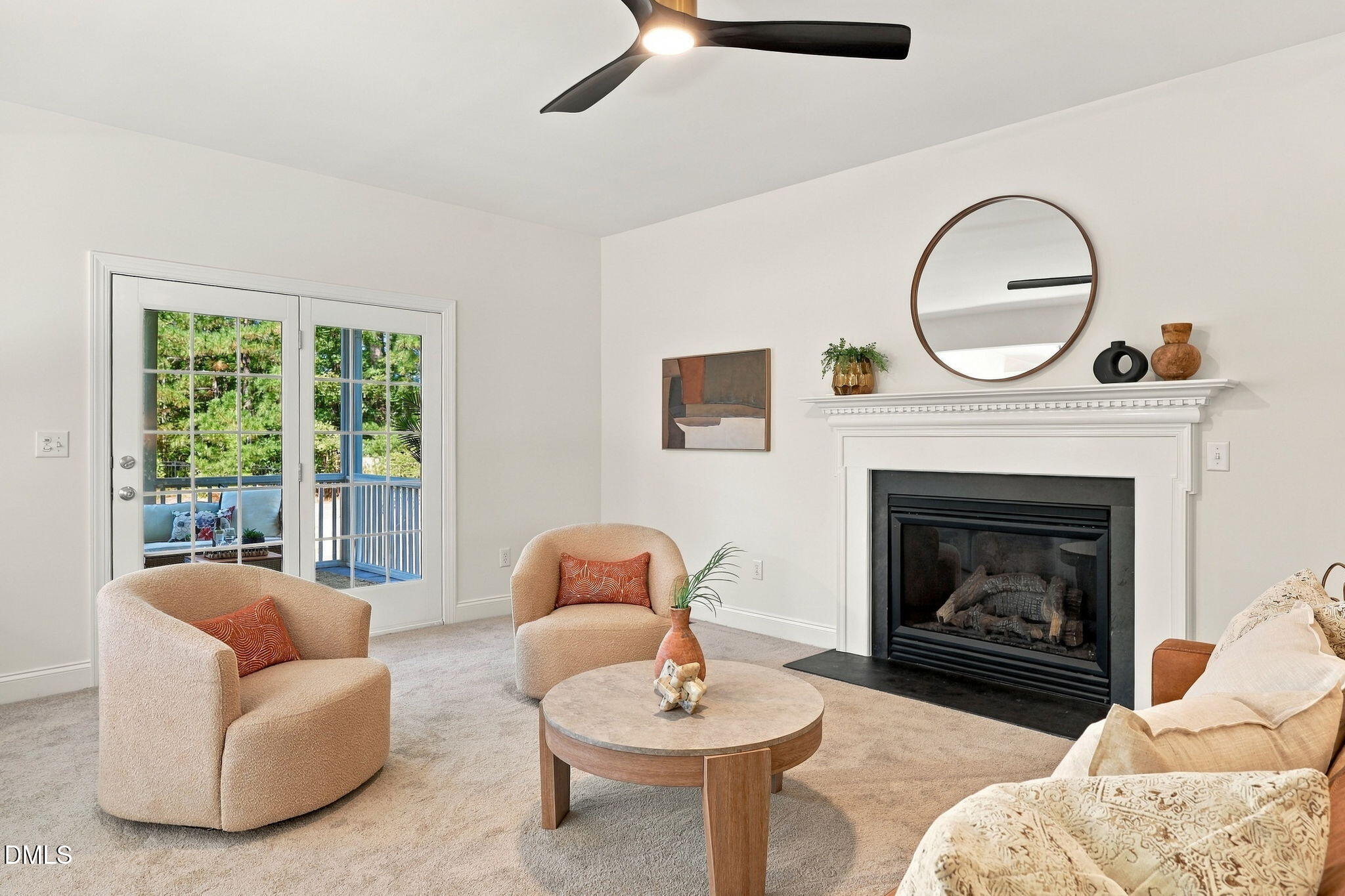 8 Eastcrest Court
