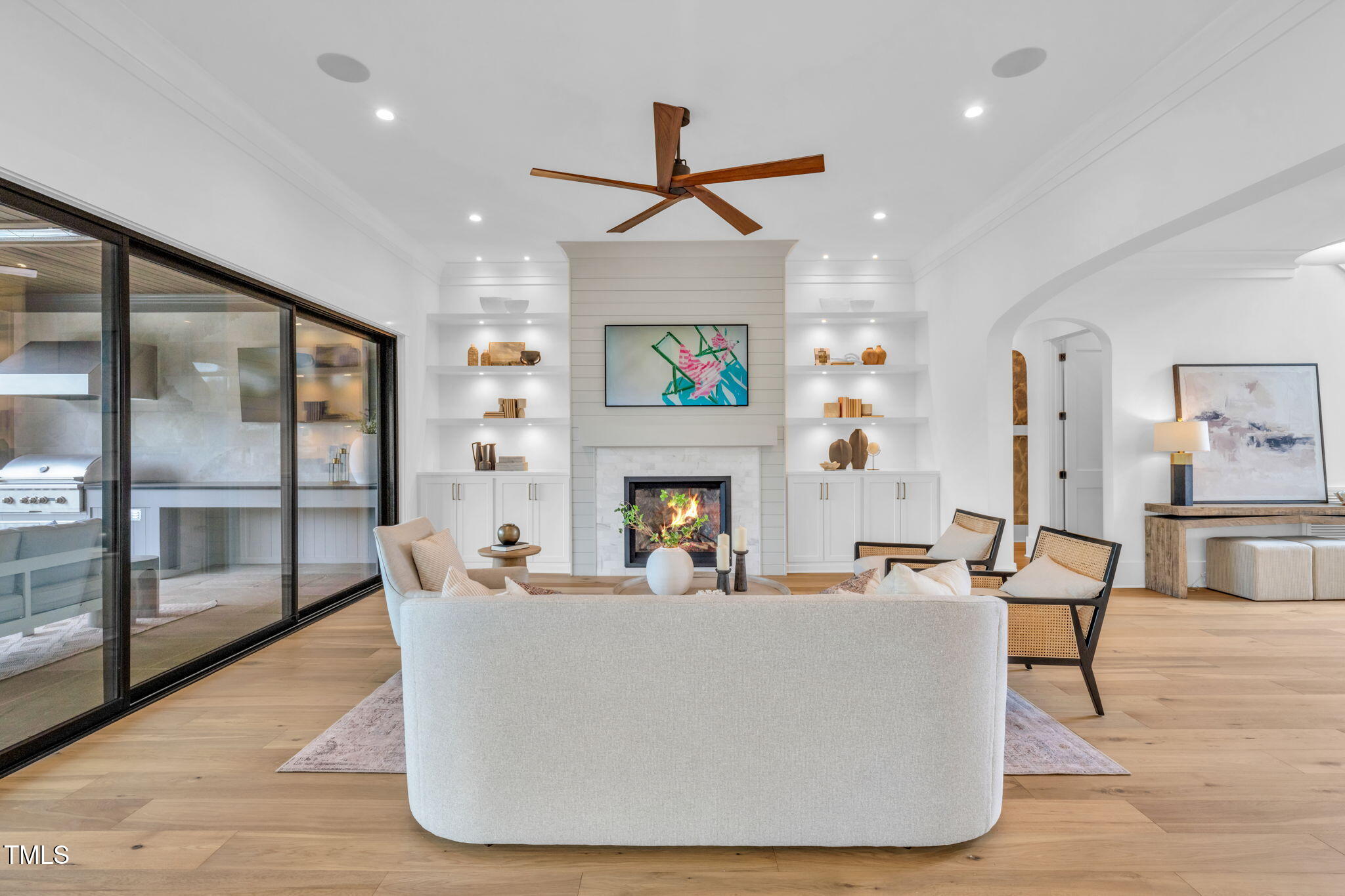 8917 Grand Highland Way