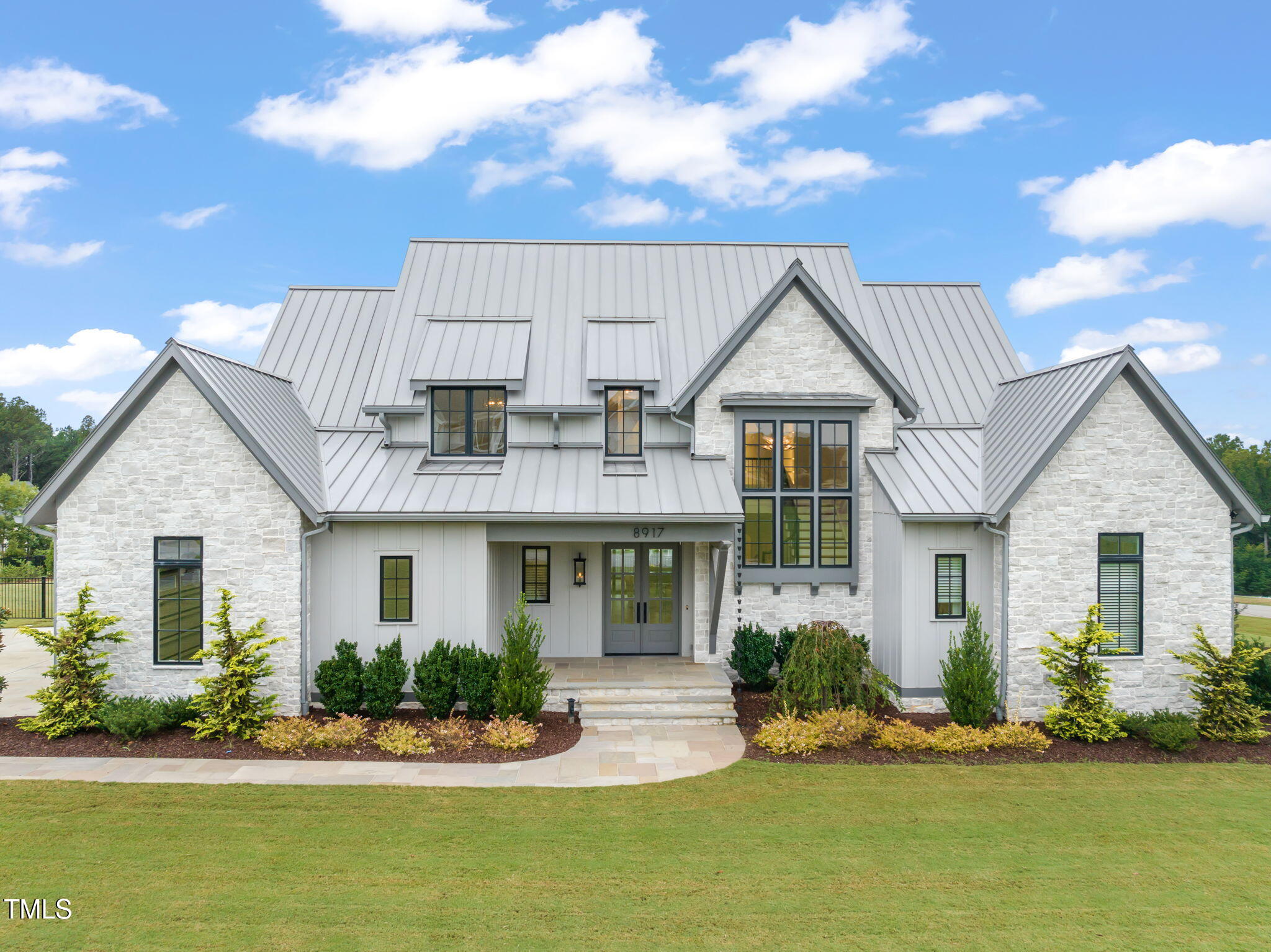 8917 Grand Highland Way