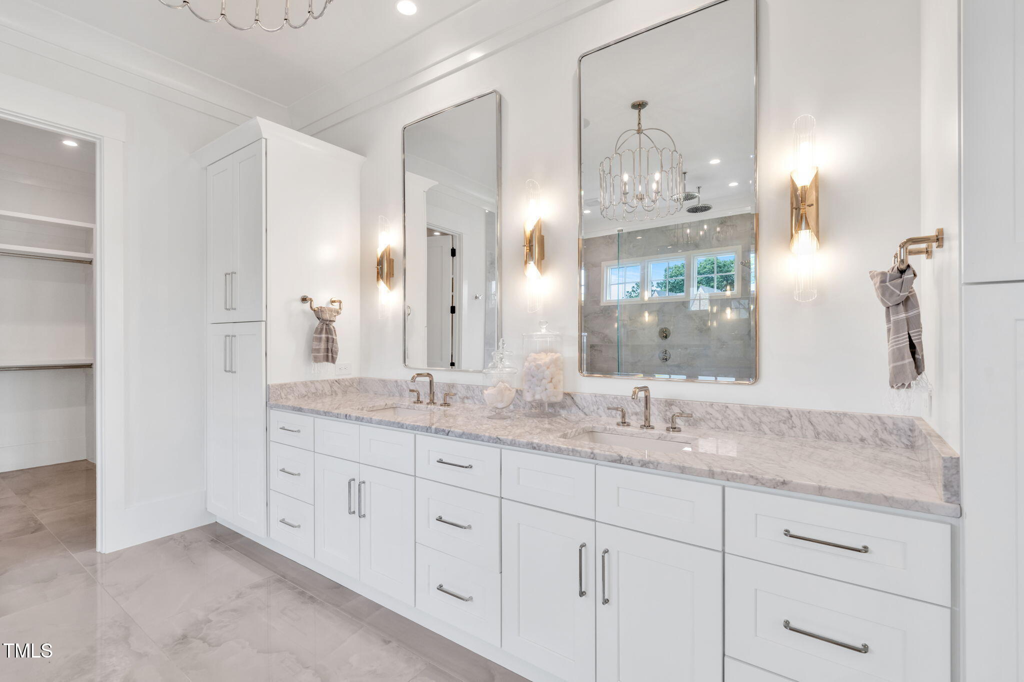 8917 Grand Highland Way