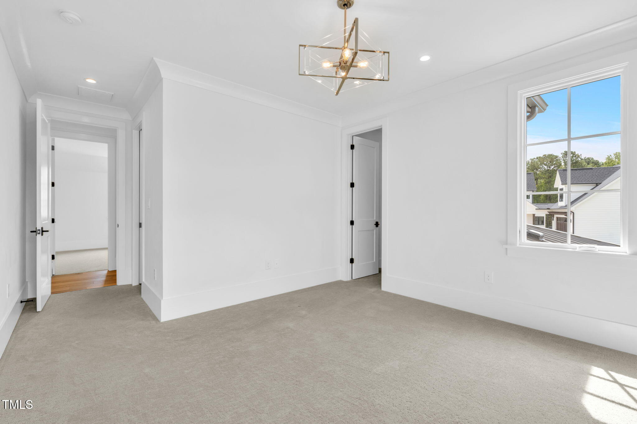 8917 Grand Highland Way