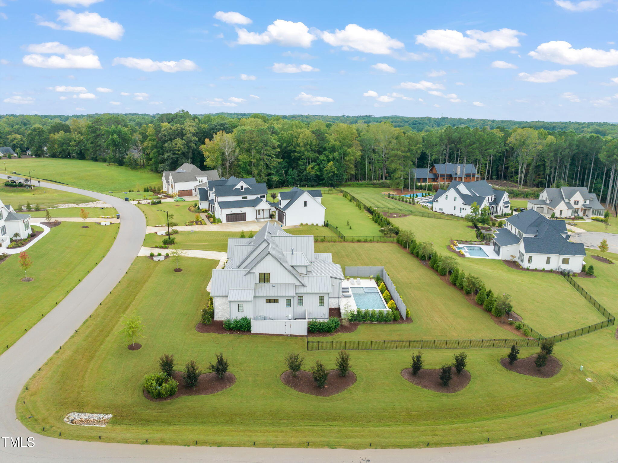 8917 Grand Highland Way