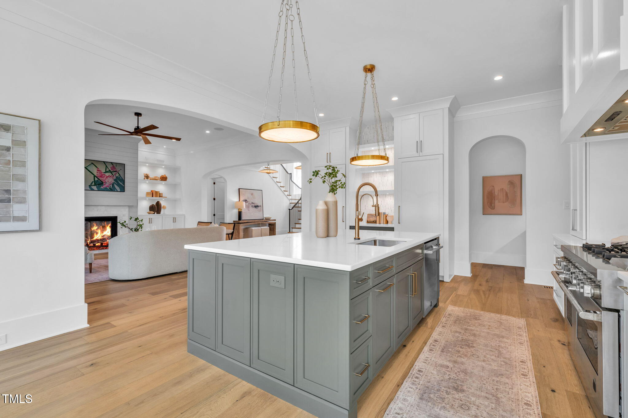 8917 Grand Highland Way