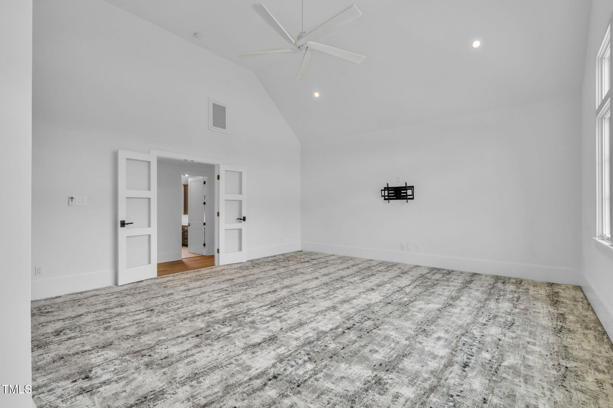 8917 Grand Highland Way