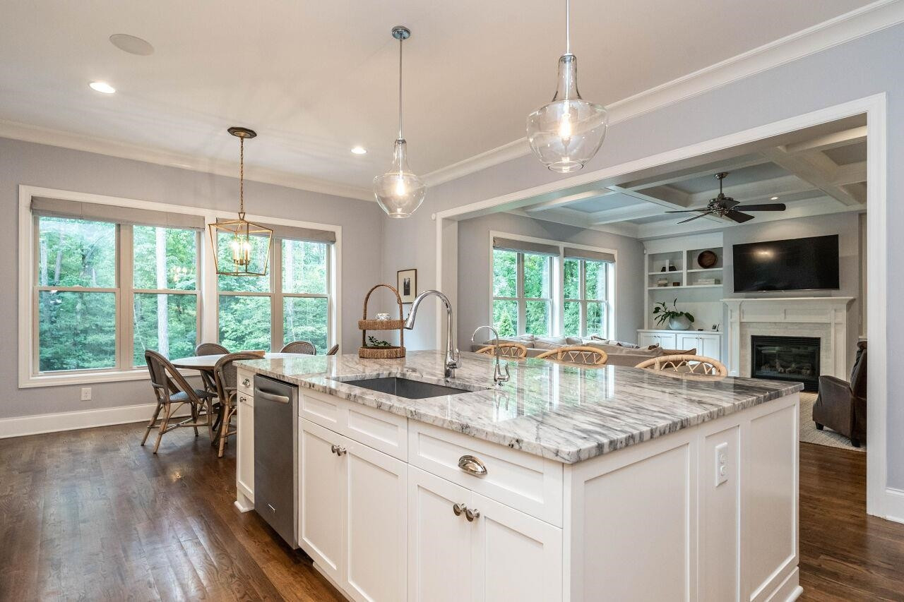 7449 Sextons Creek Drive