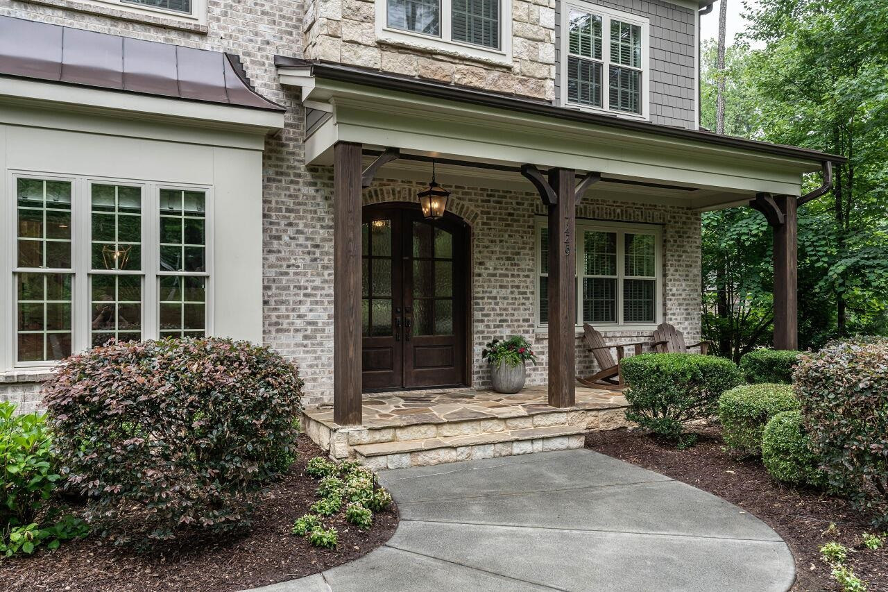 7449 Sextons Creek Drive