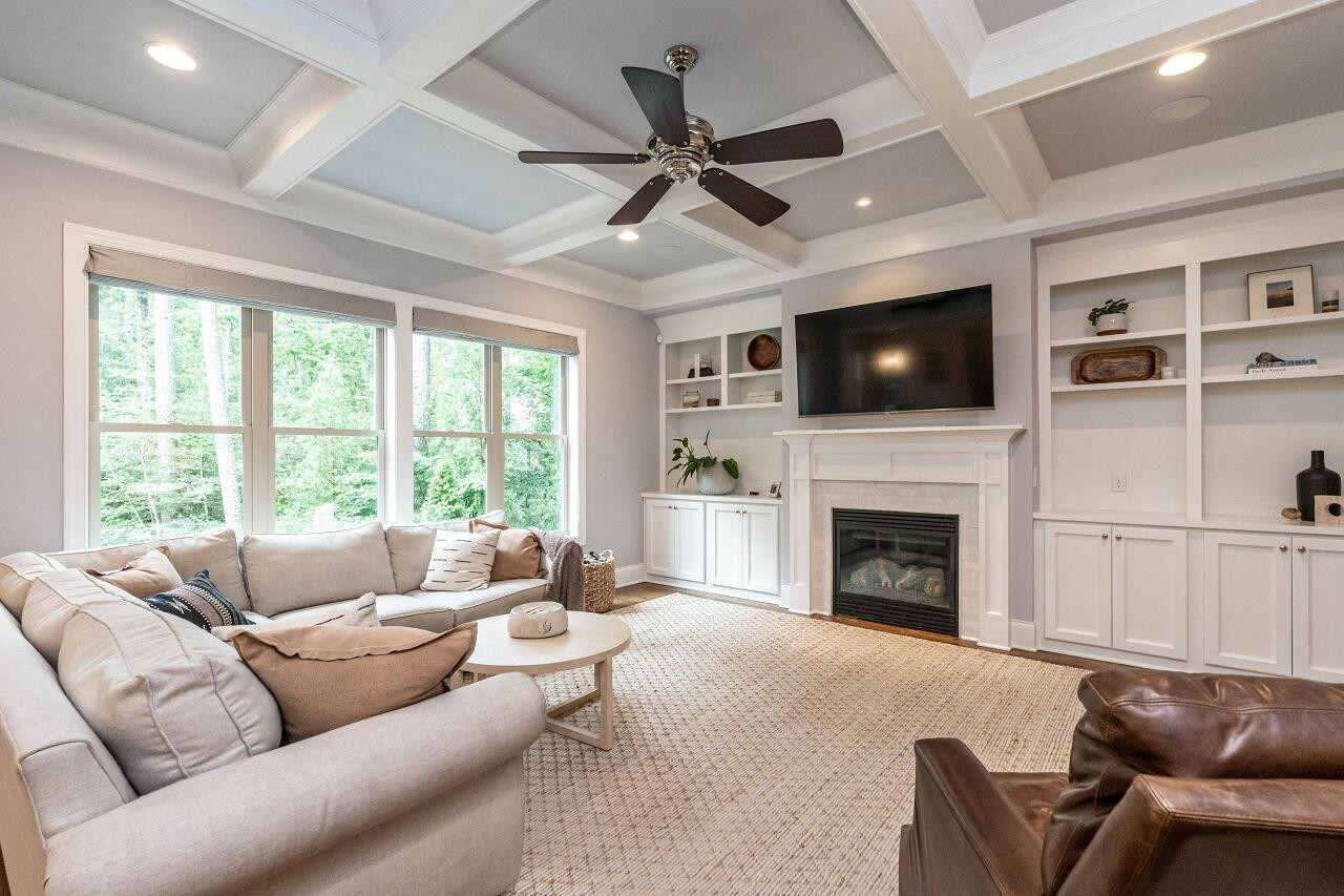 7449 Sextons Creek Drive