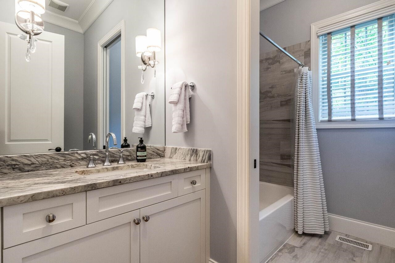 7449 Sextons Creek Drive