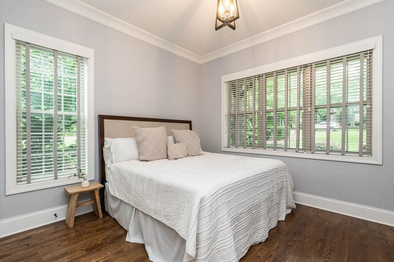 7449 Sextons Creek Drive