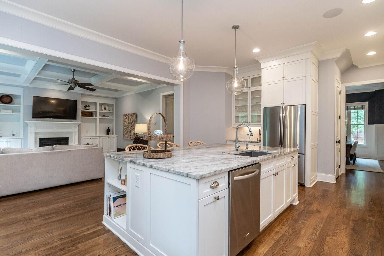 7449 Sextons Creek Drive