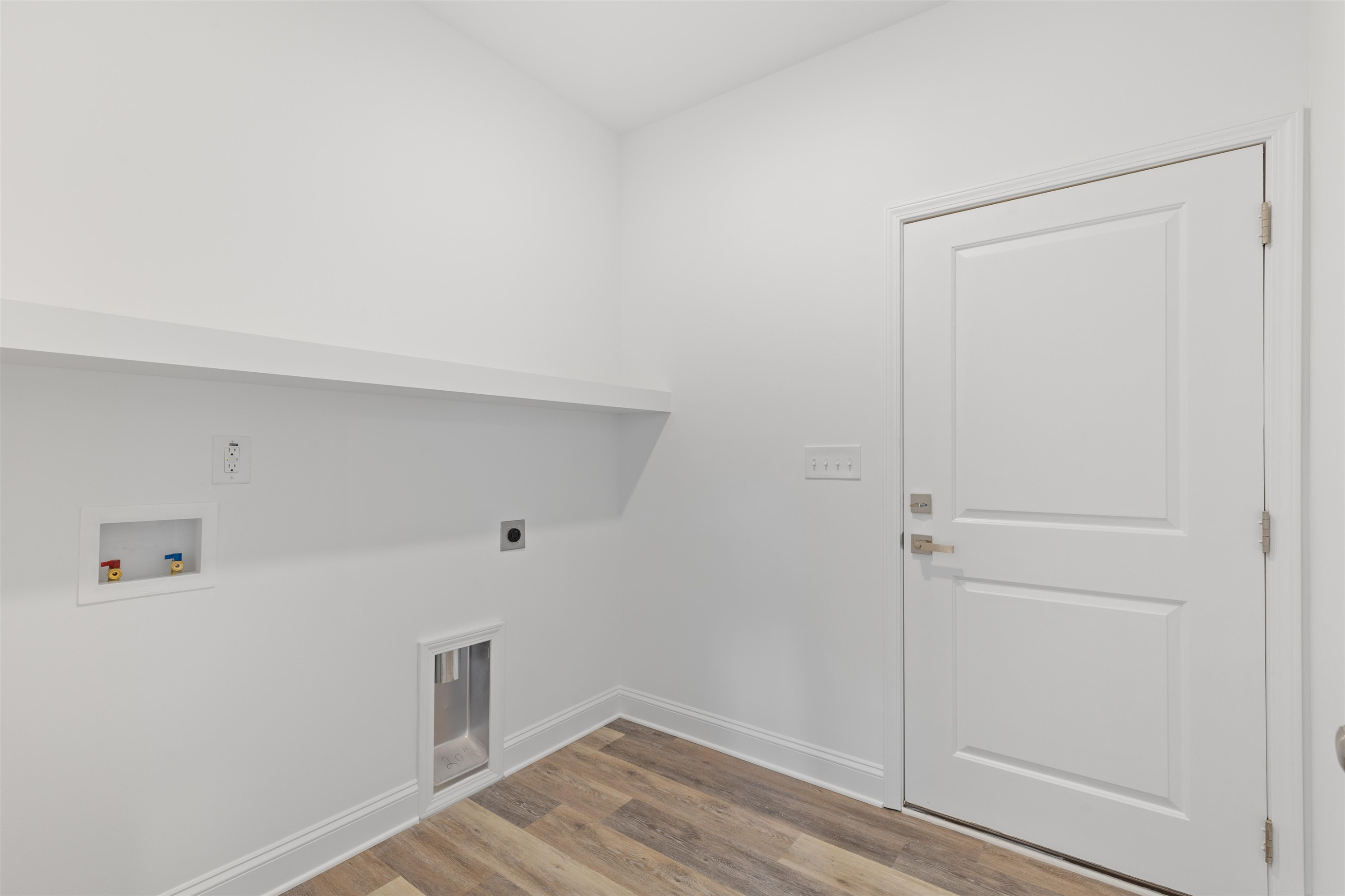 3935 Alpha Court