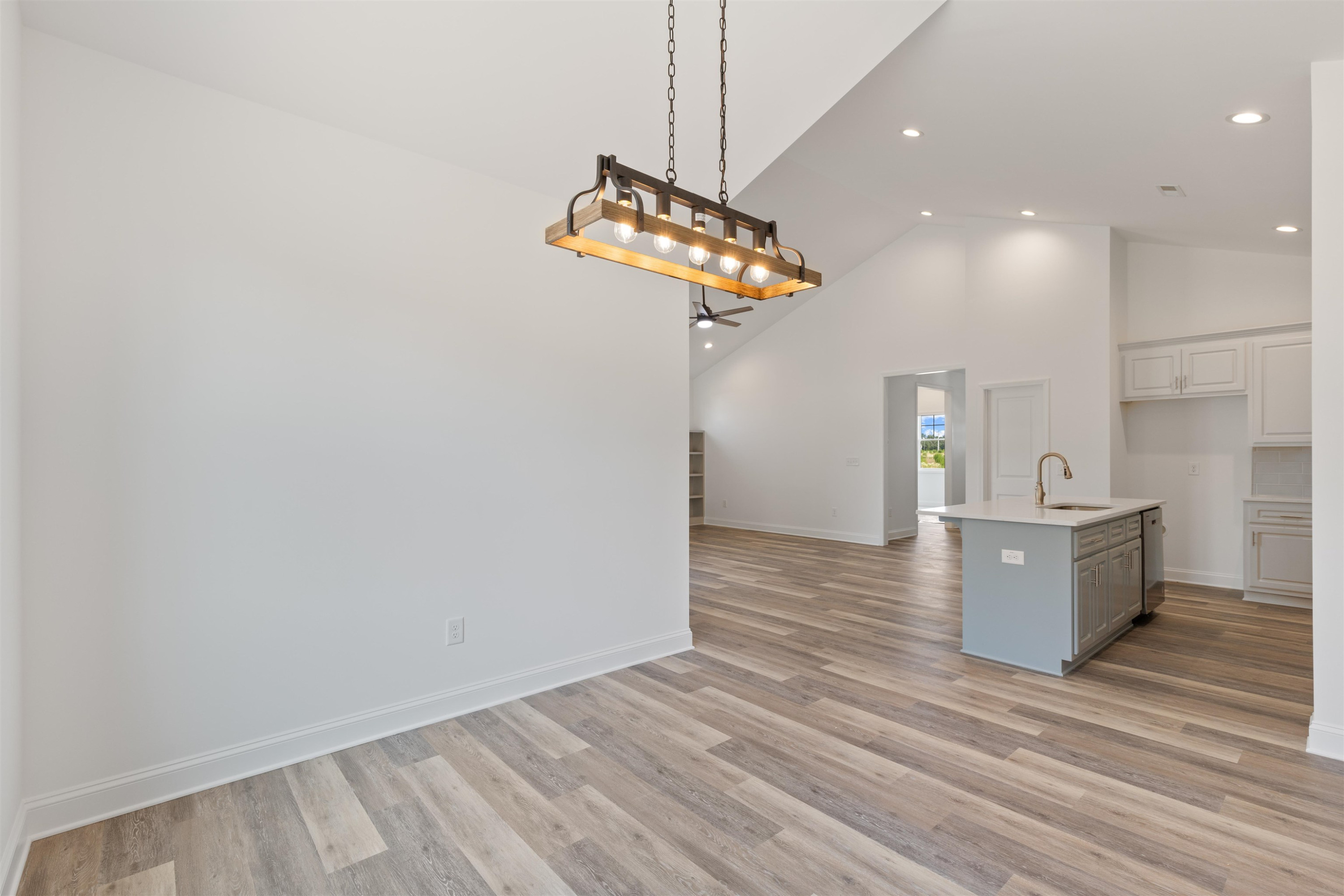 3935 Alpha Court