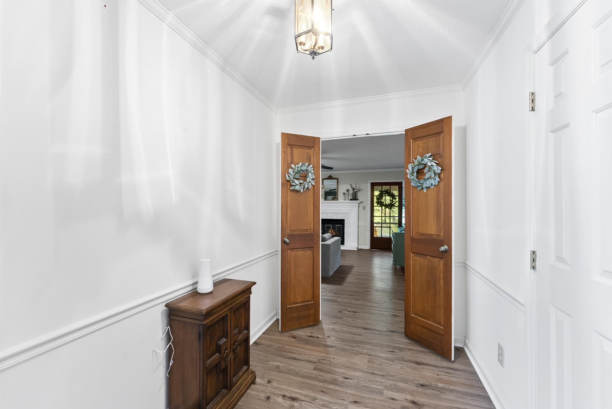 102 King Circle