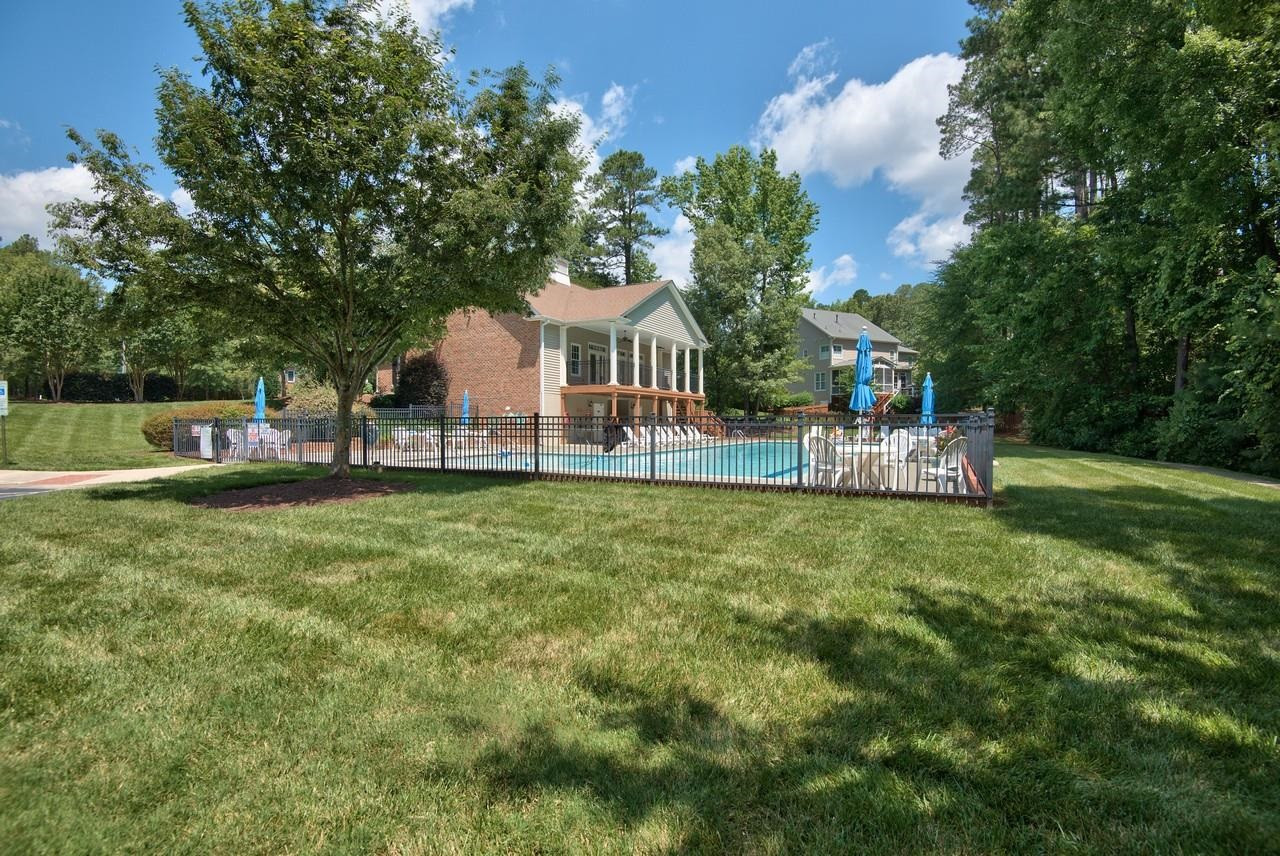 325 Oxfordshire Lane