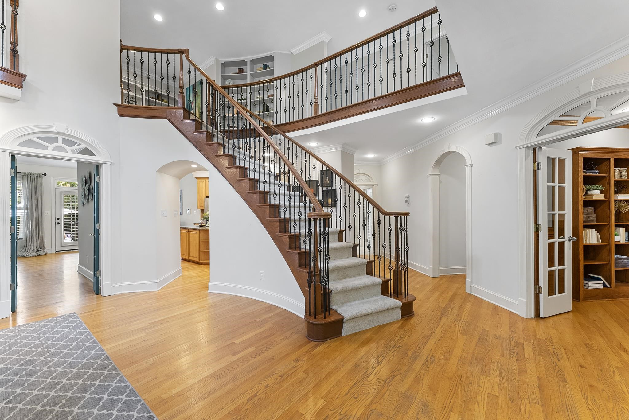 2045 Langham Lane