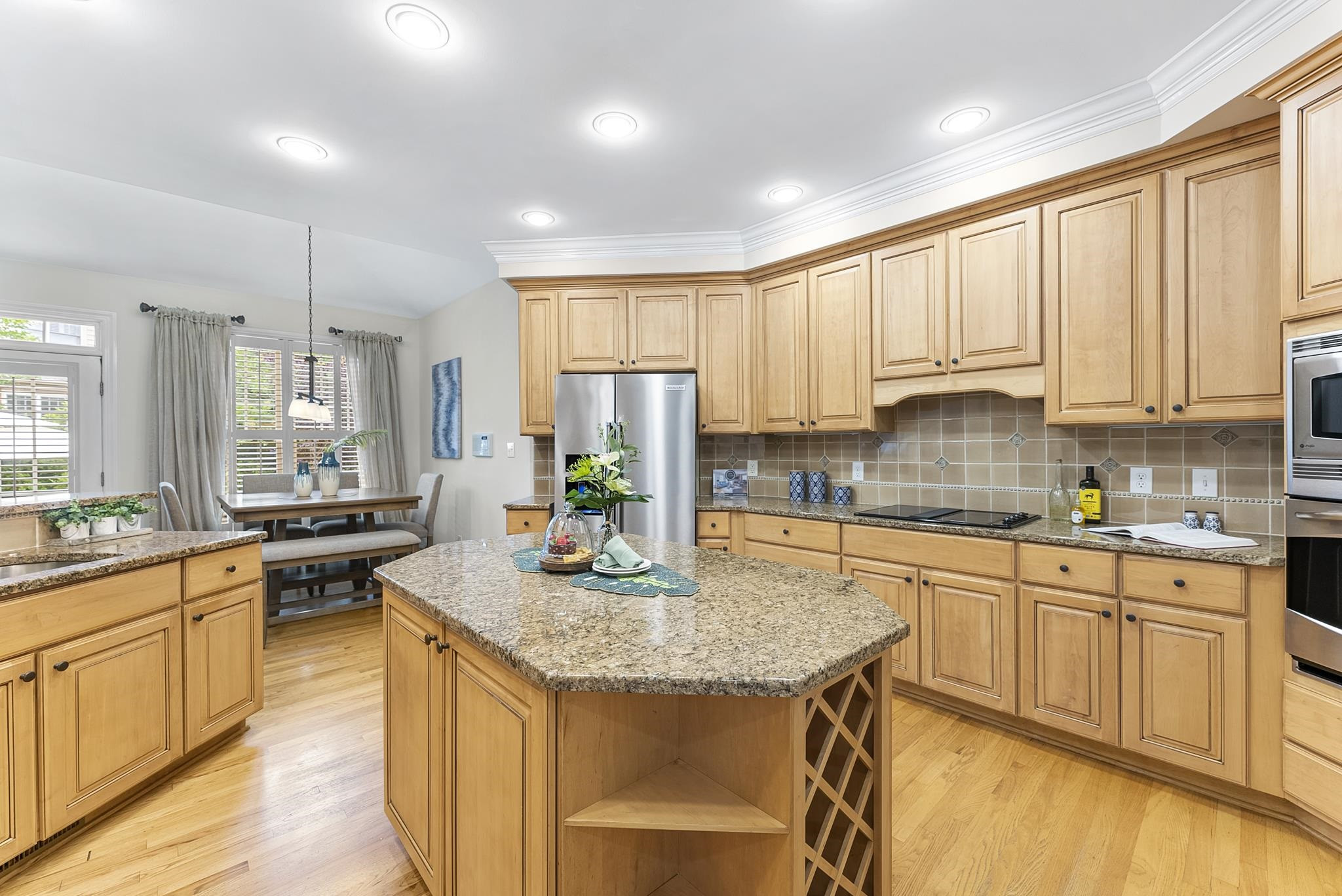 2045 Langham Lane