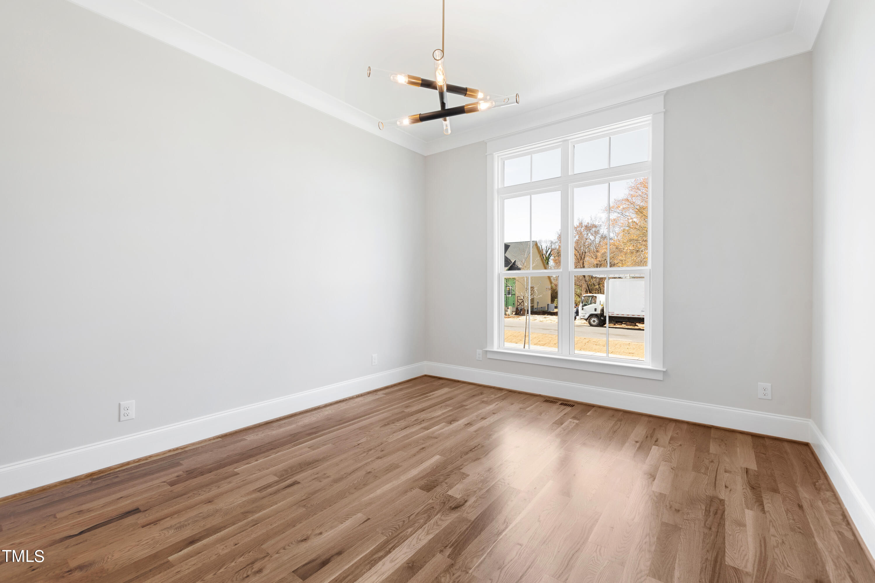 909 Shiloh Hills Drive