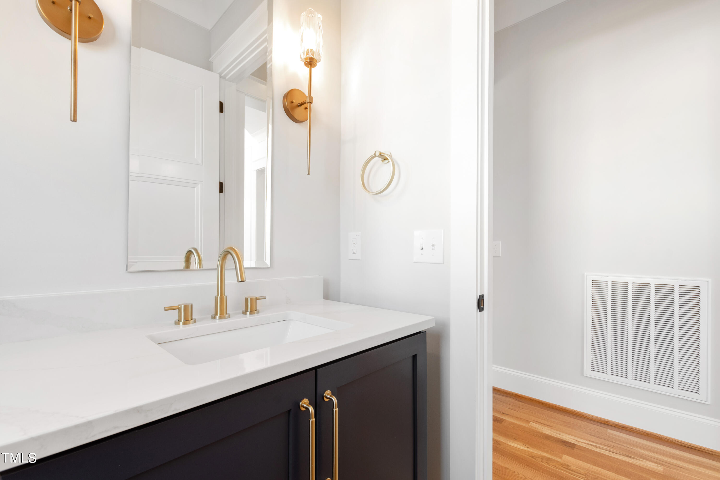 909 Shiloh Hills Drive