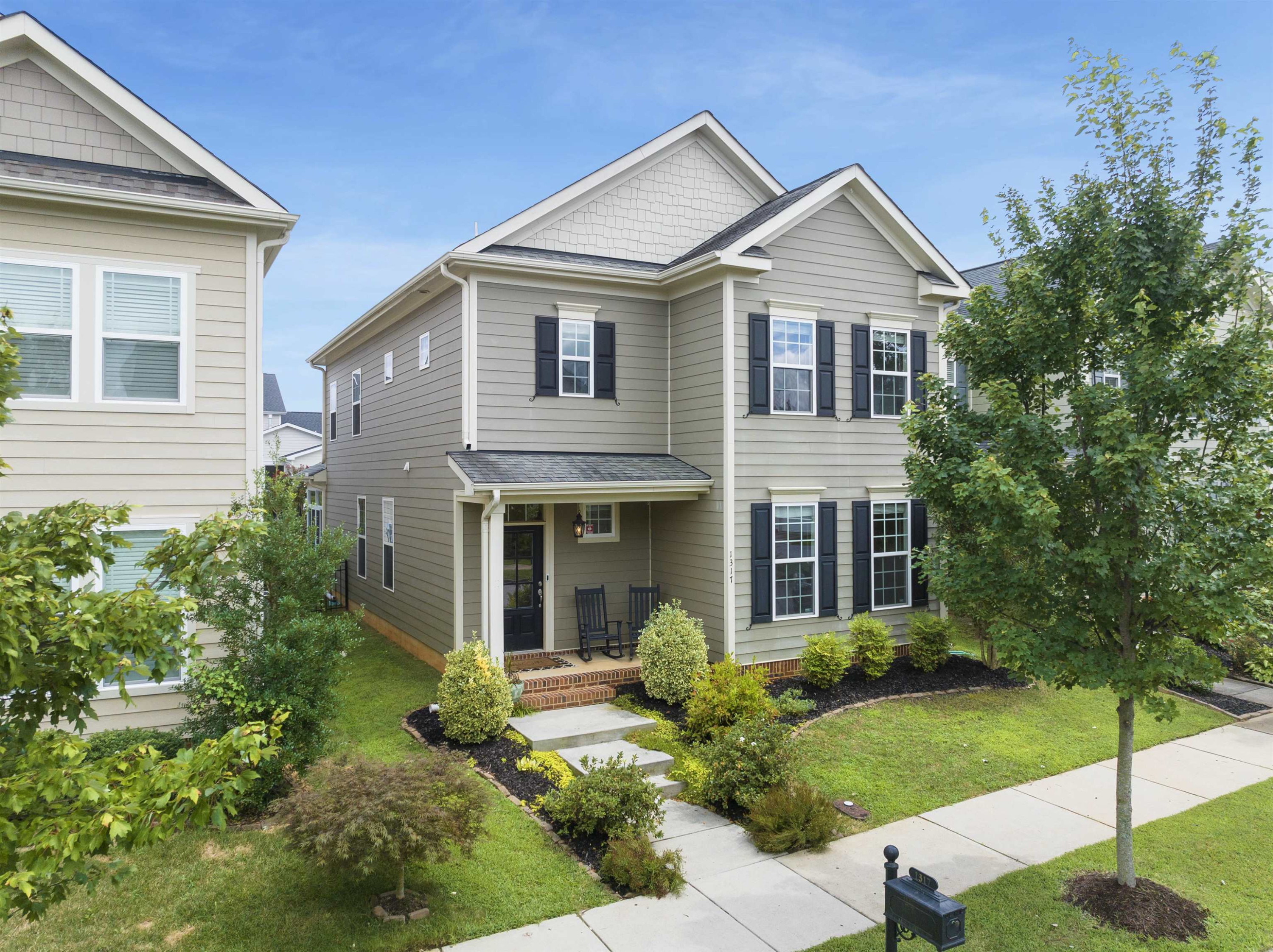 1317 Formal Garden Way