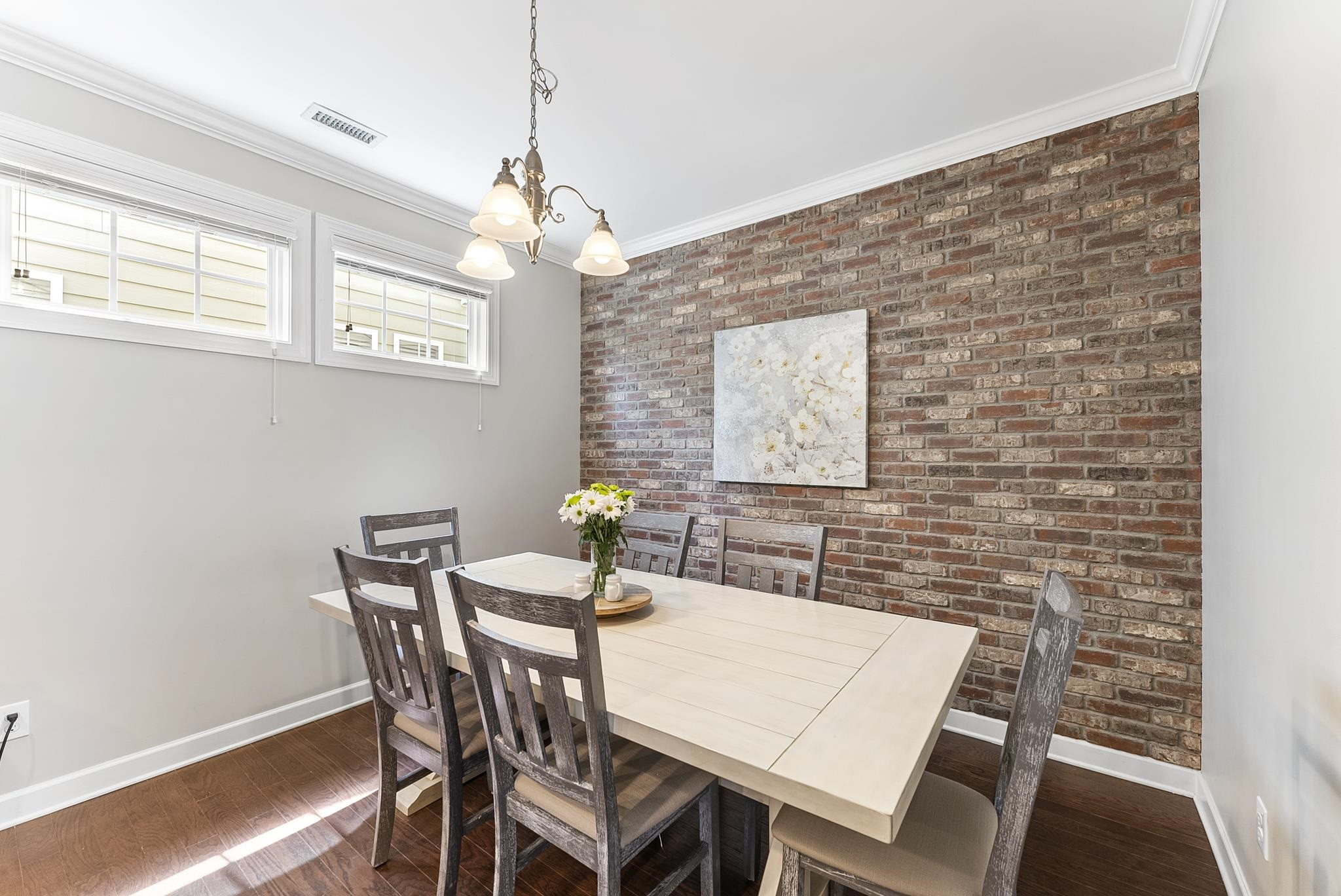 1317 Formal Garden Way