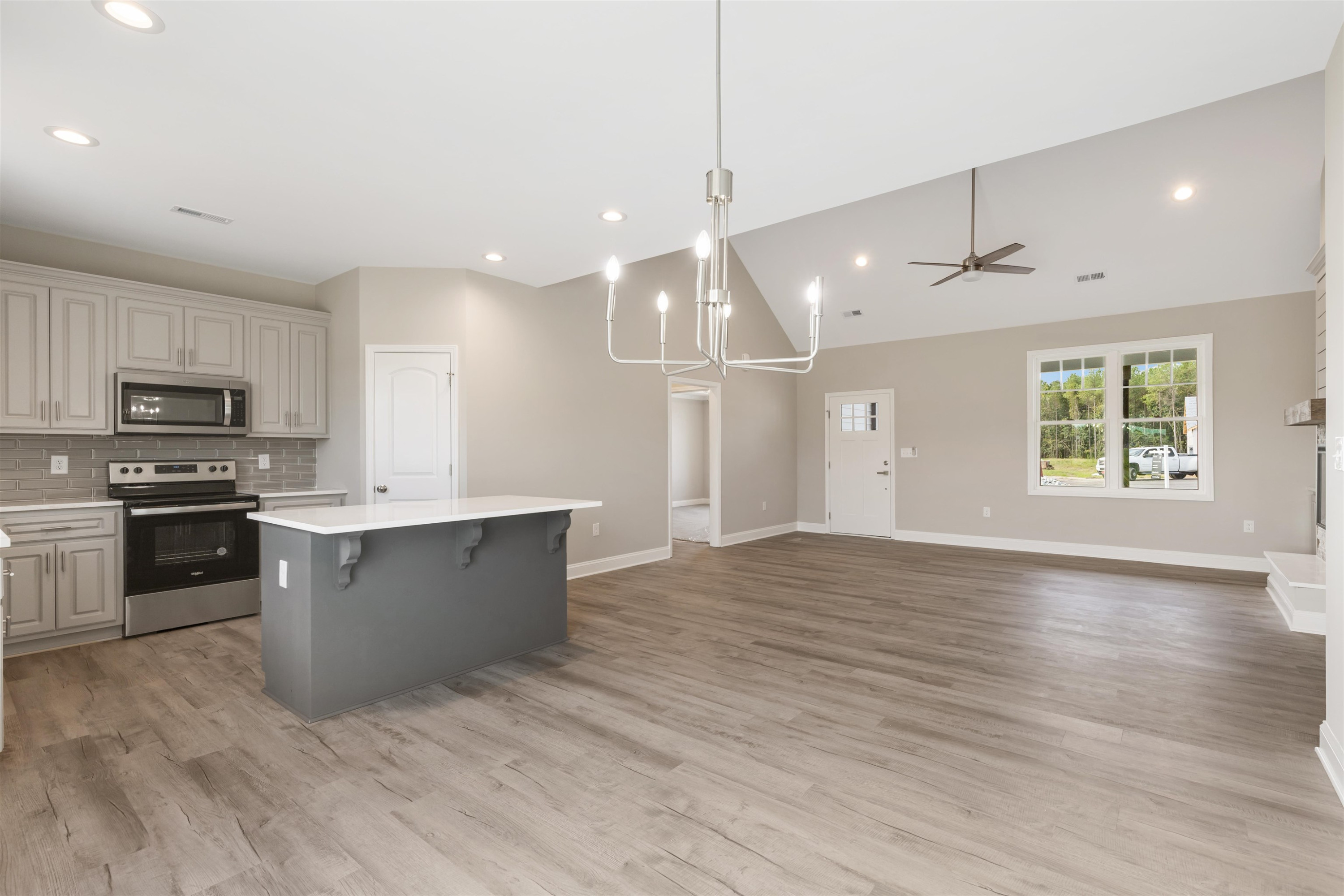 3900 Alpha Court