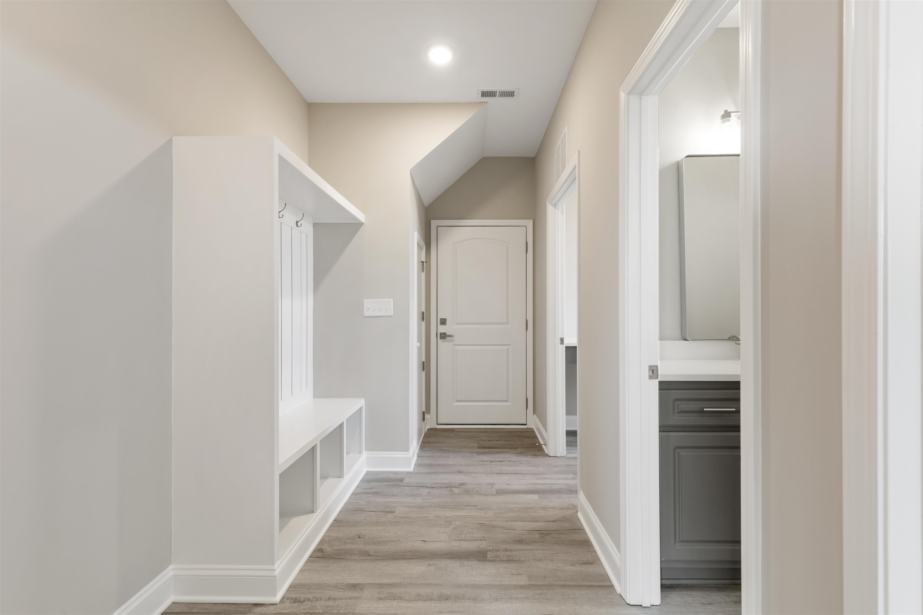 3900 Alpha Court