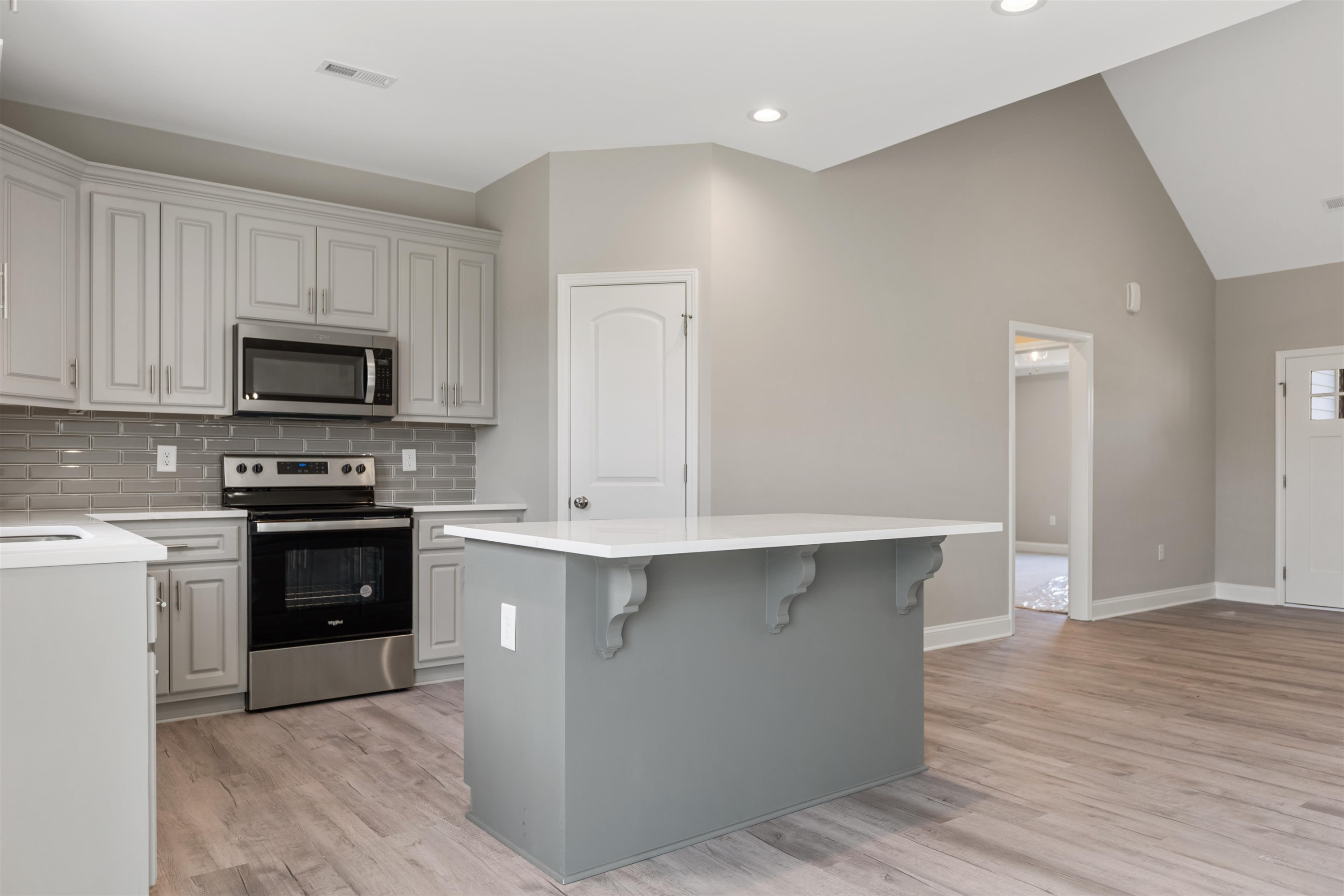 3900 Alpha Court