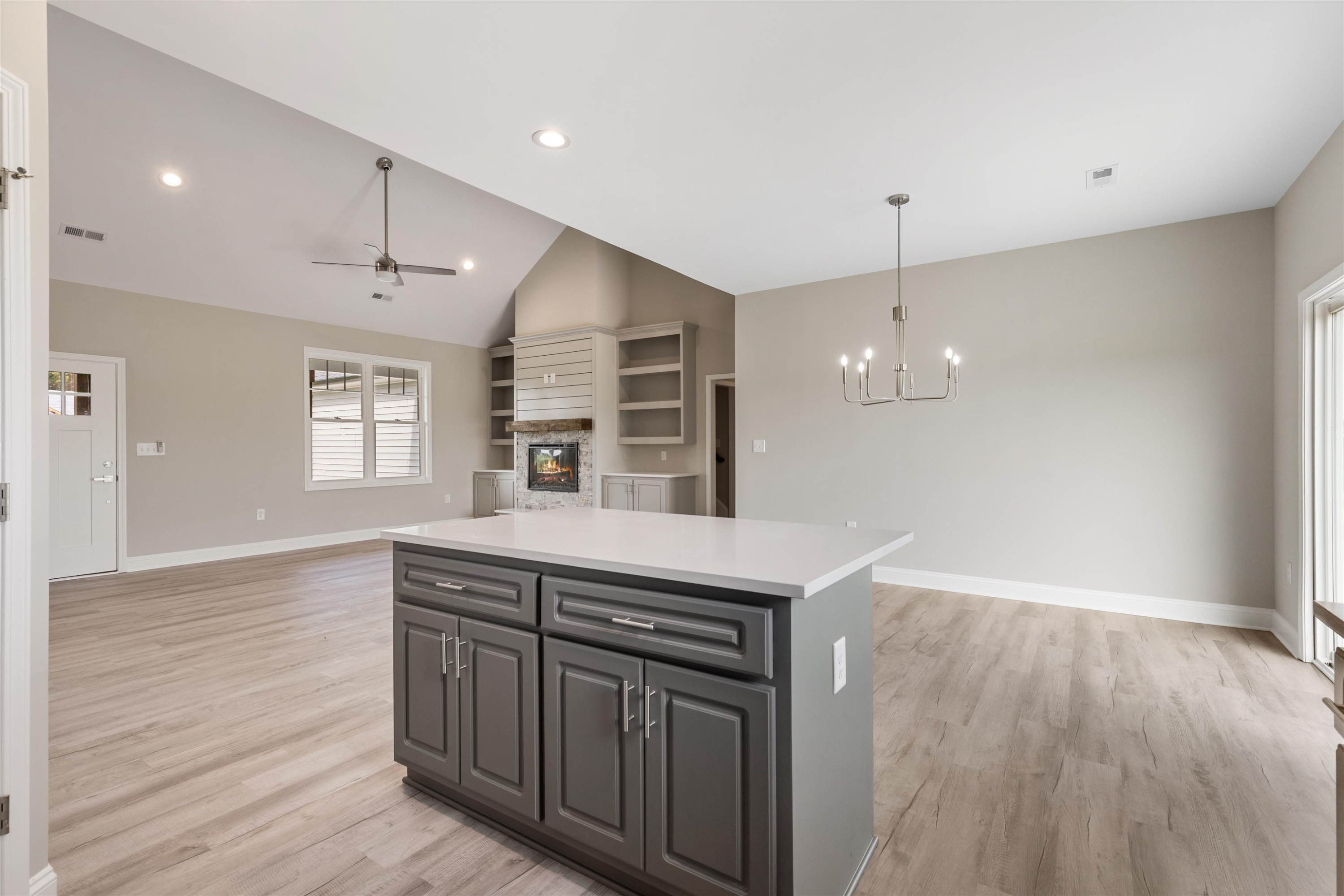 3900 Alpha Court