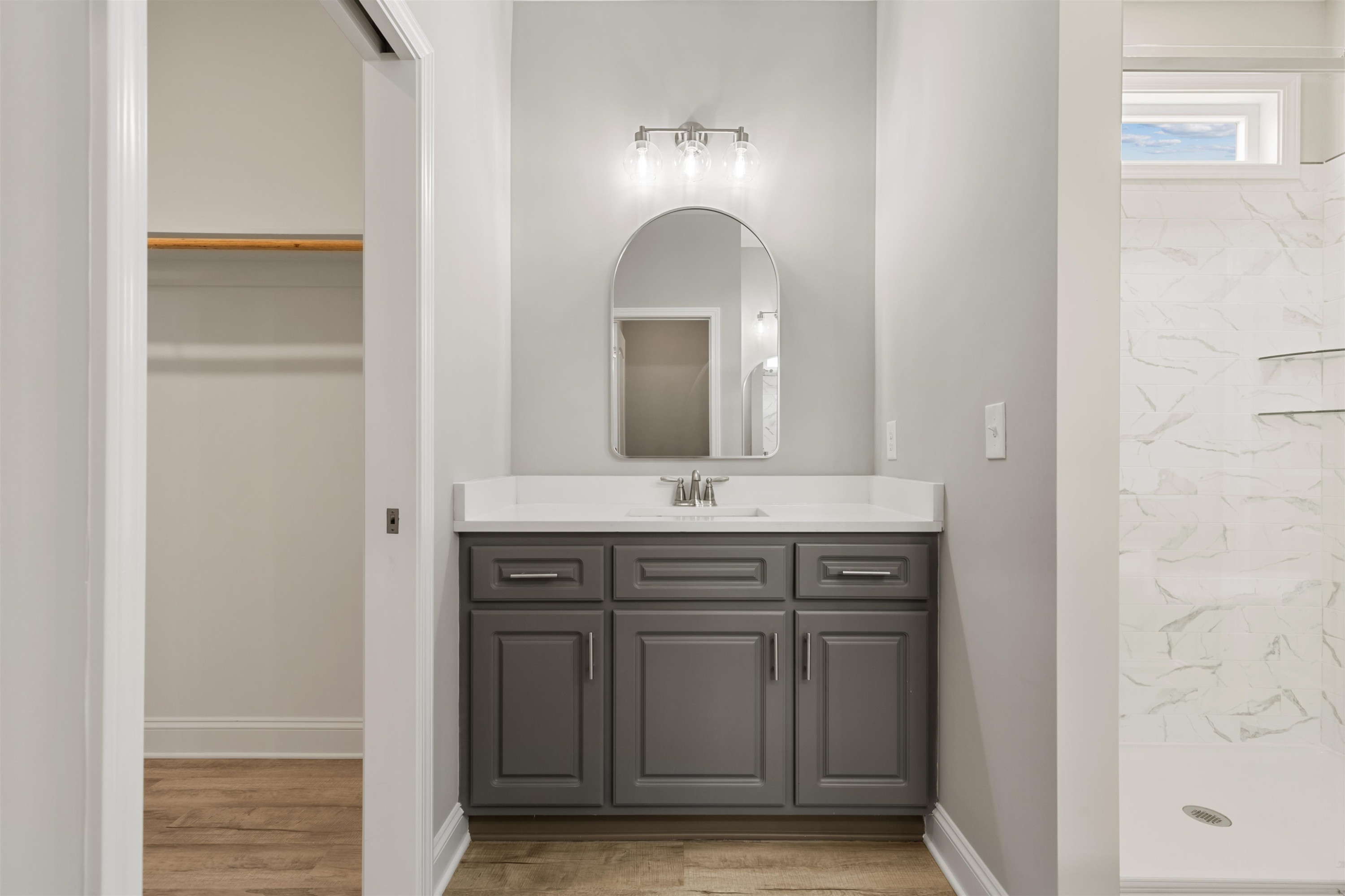 3900 Alpha Court