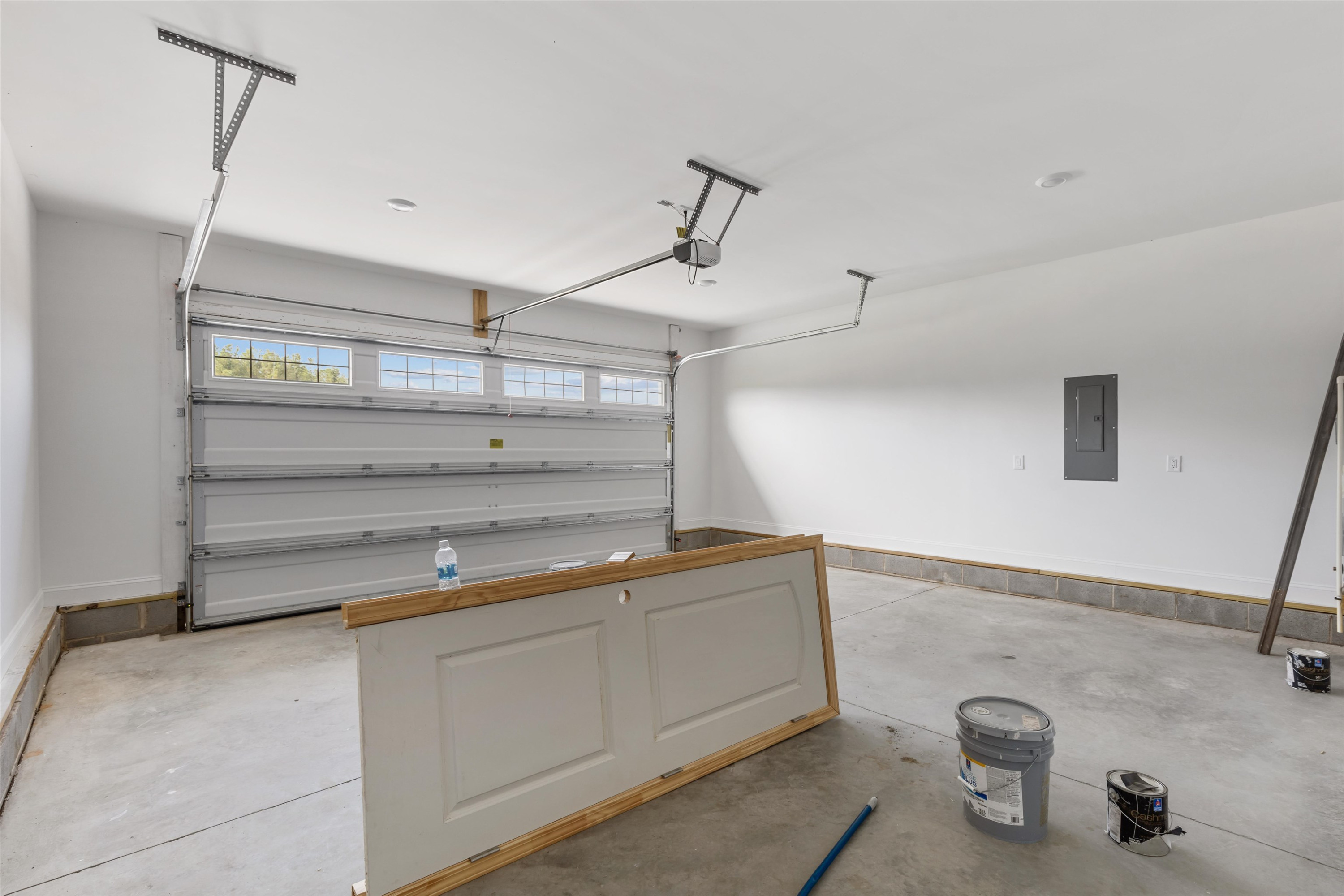 3900 Alpha Court