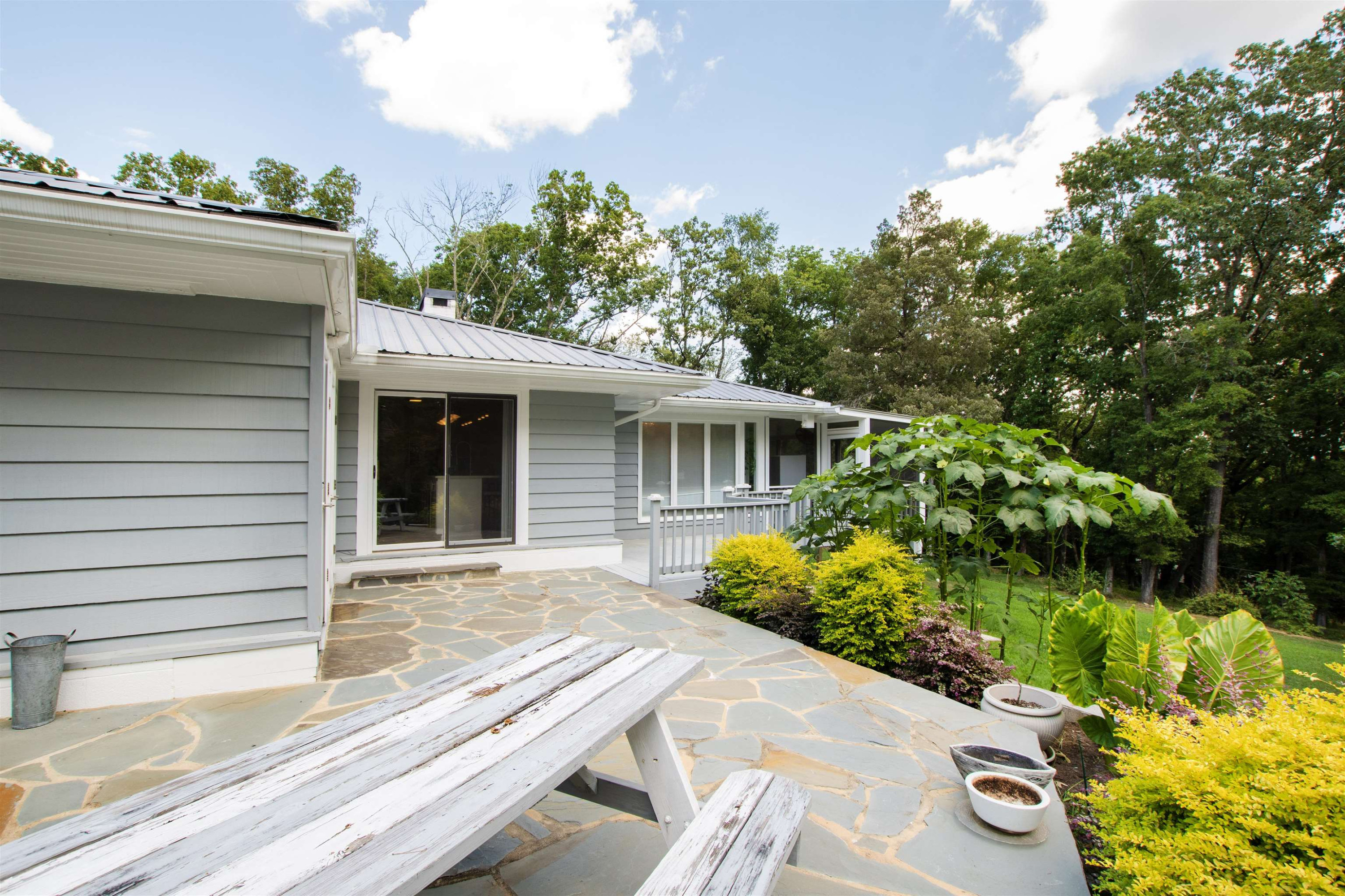 621 Greenwood Road