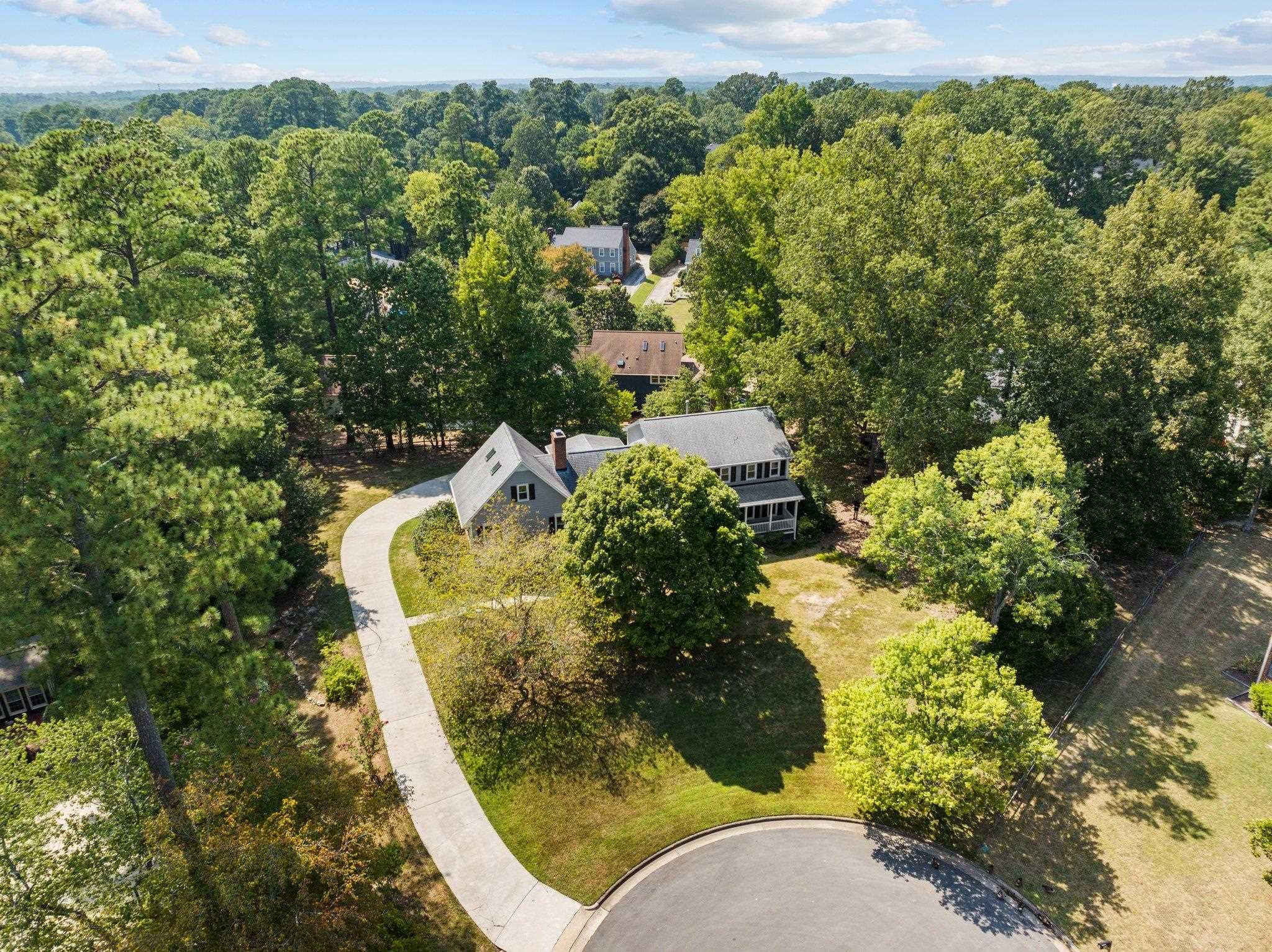 9 Litchfield Court