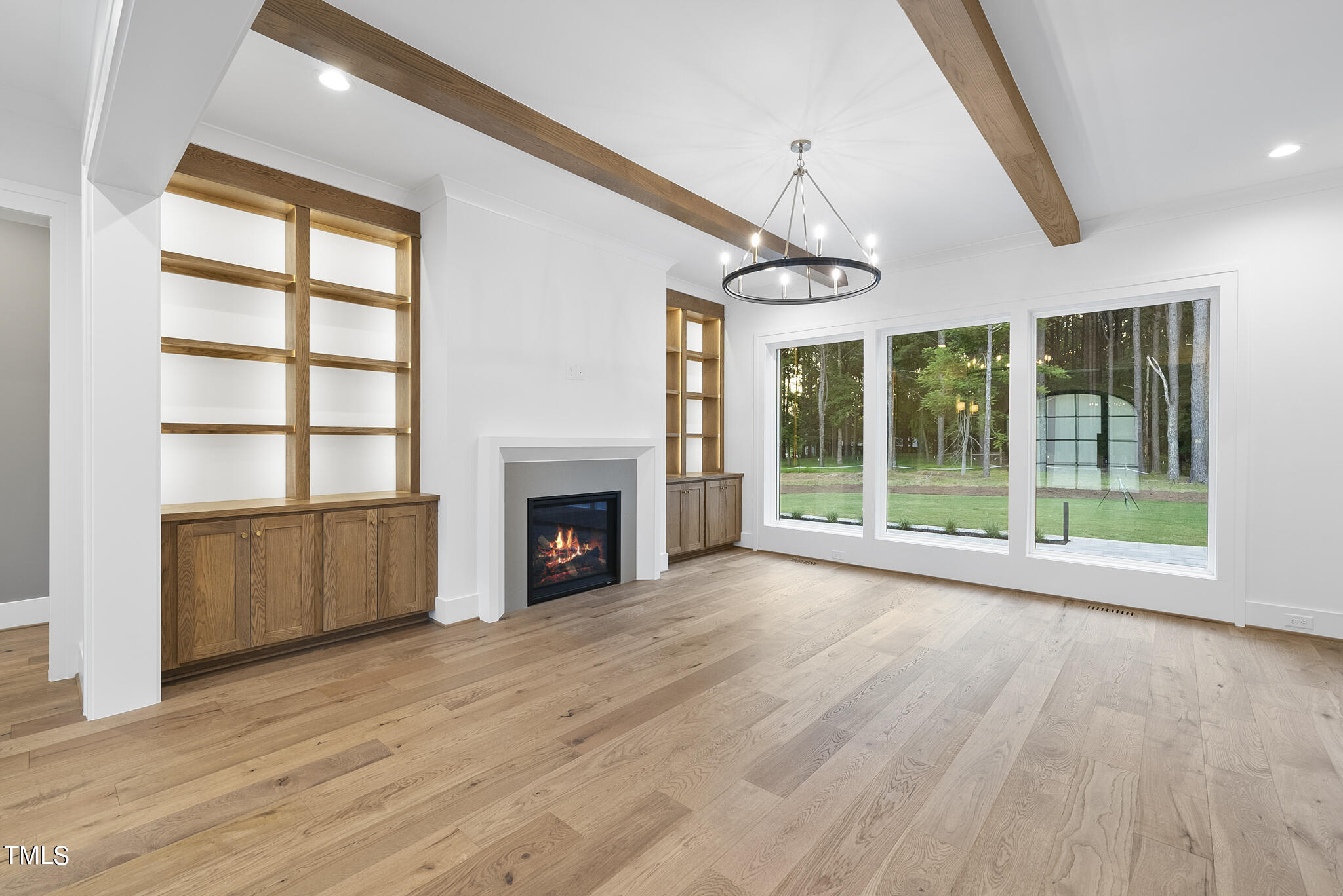 1605 Legacy Ridge Lane
