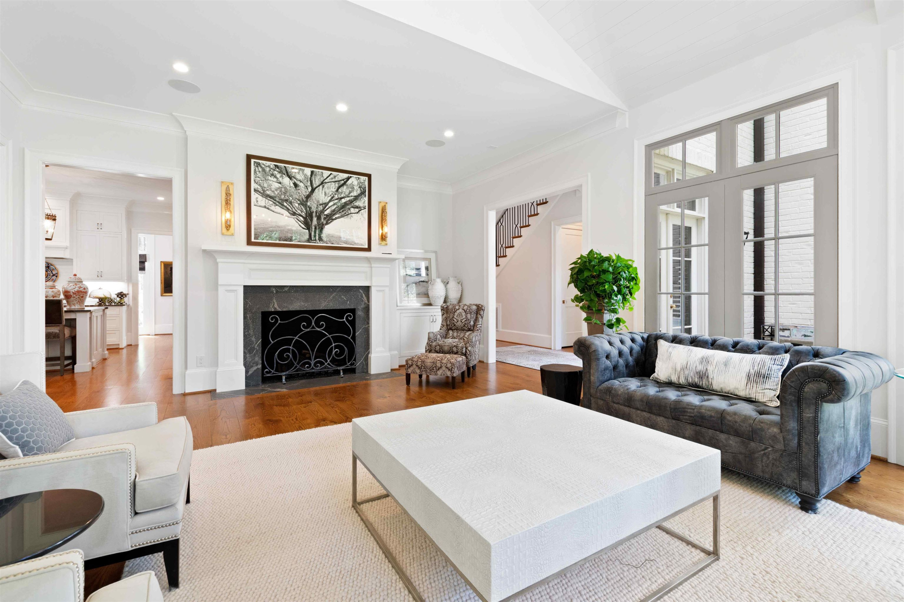3910 Stratford Court