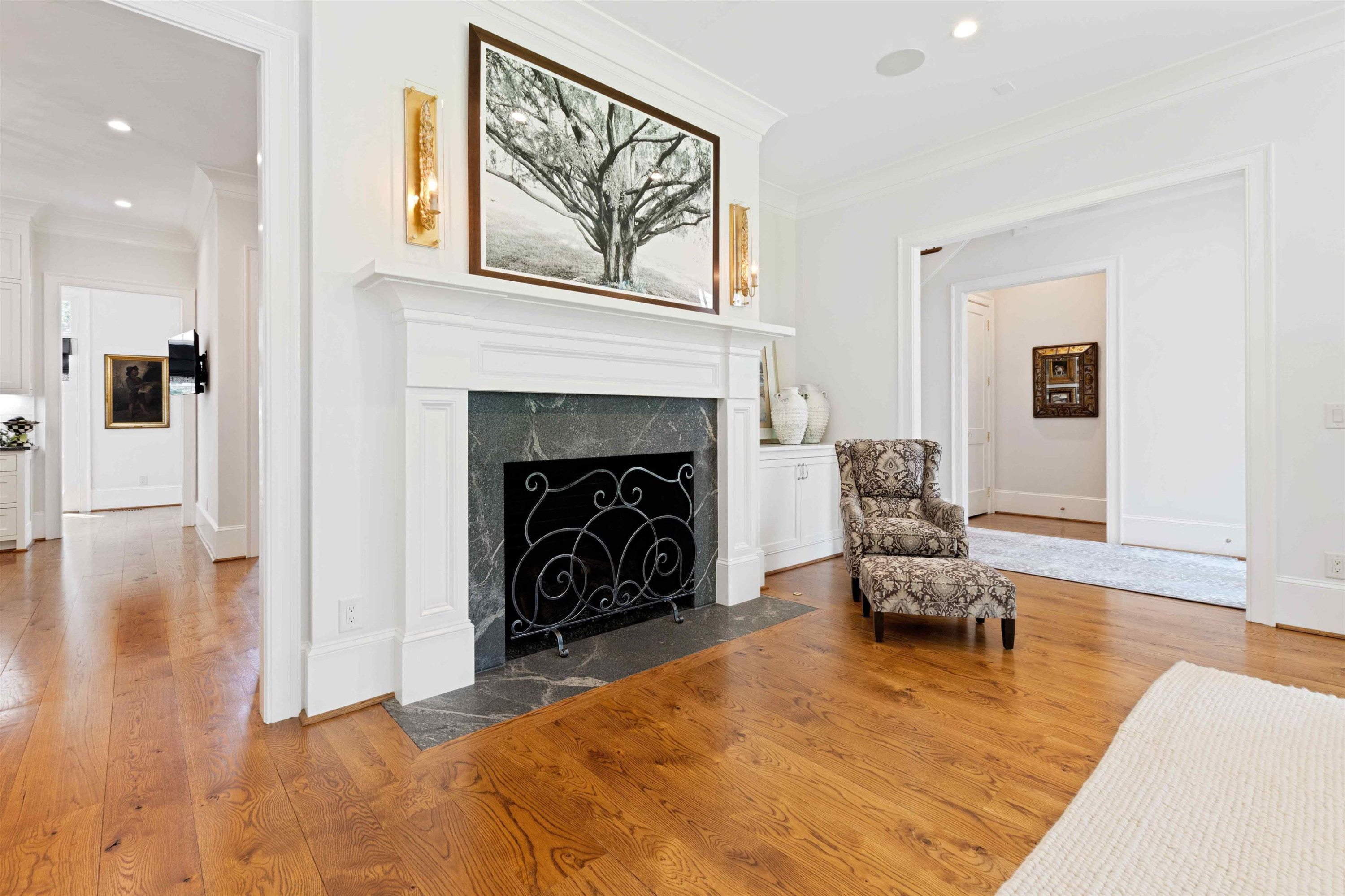 3910 Stratford Court