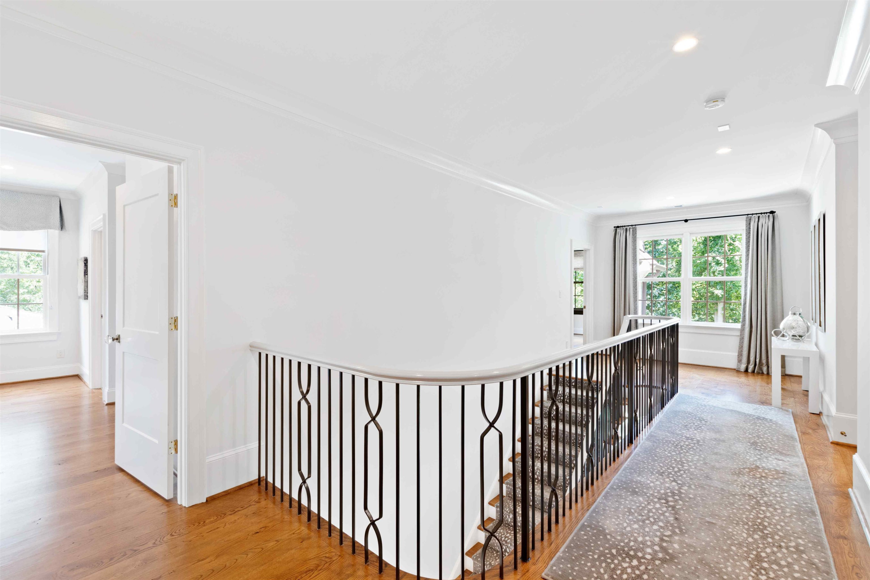 3910 Stratford Court