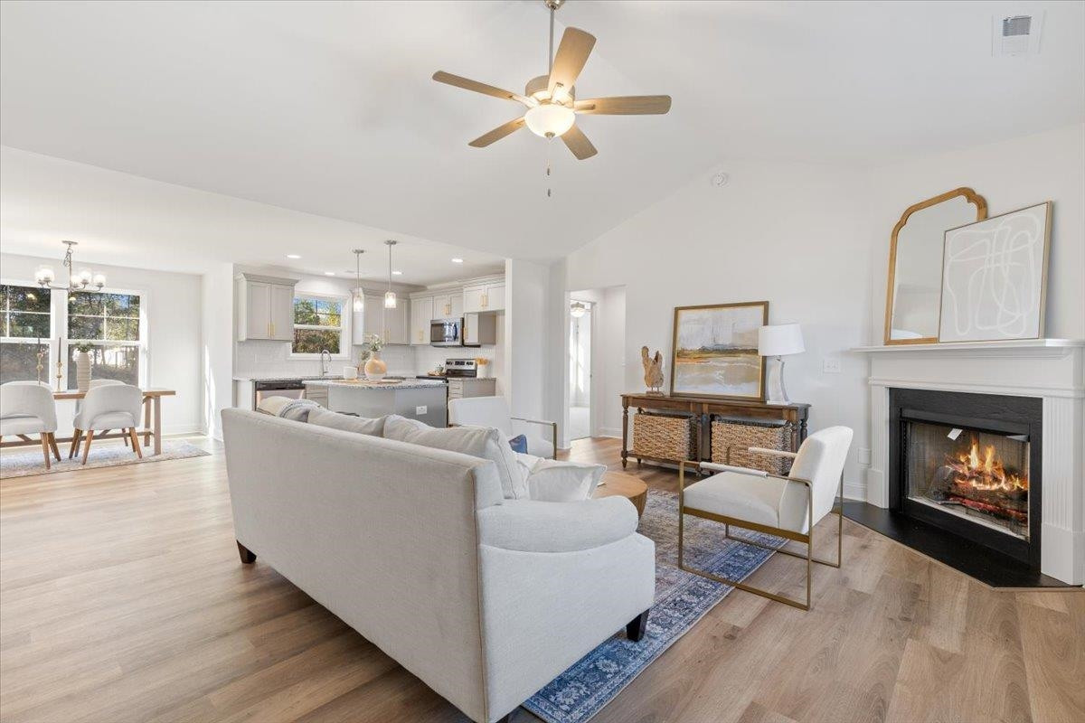 87 Harmony Trail