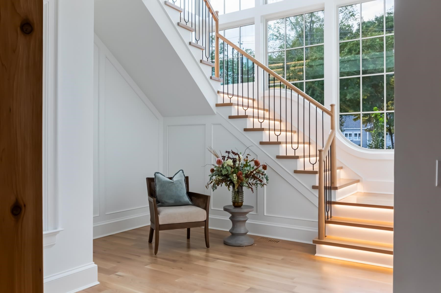 727 Lake Boone Trail