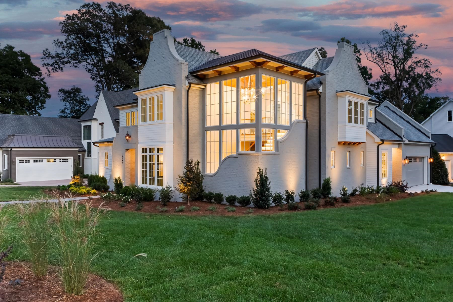 727 Lake Boone Trail