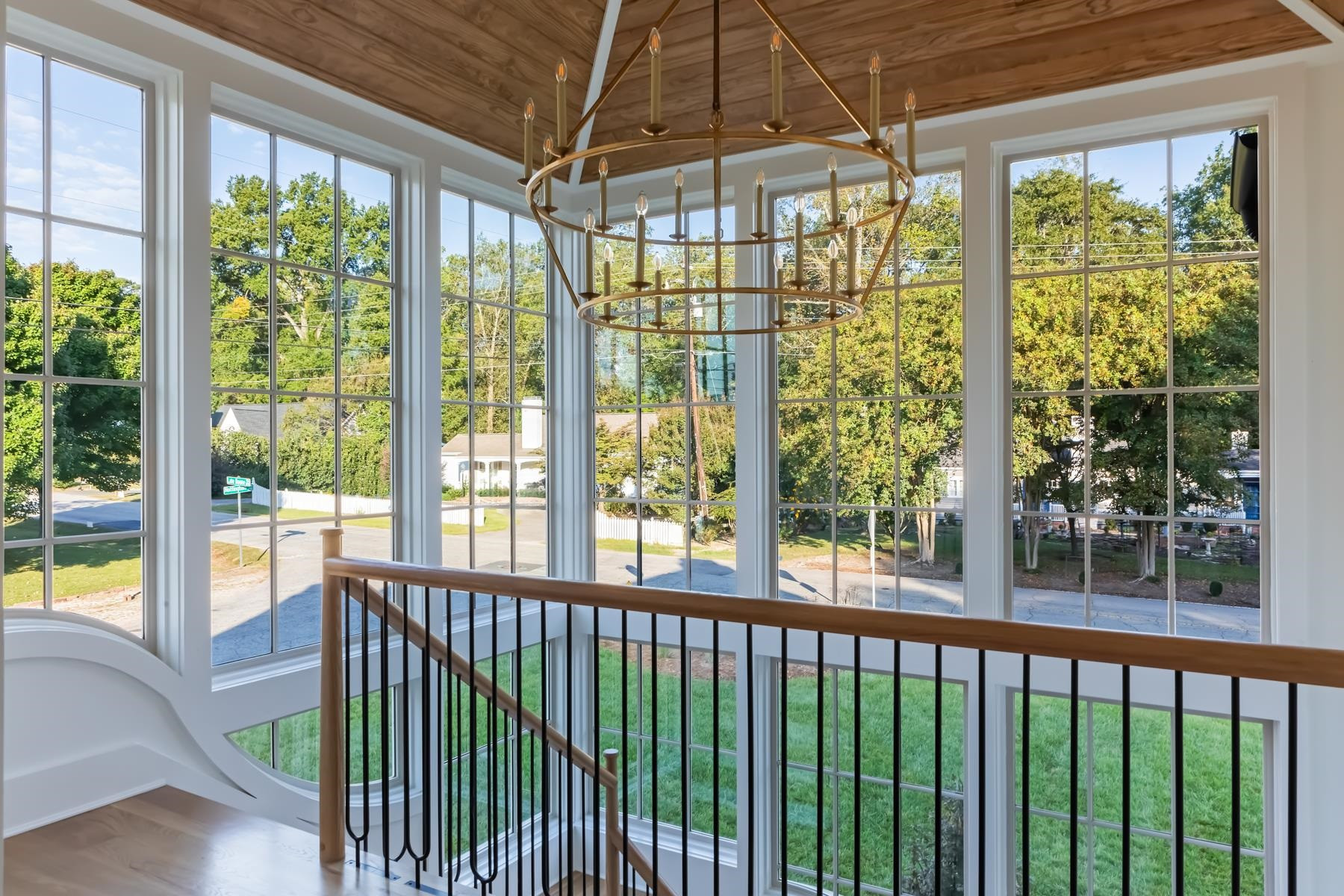727 Lake Boone Trail