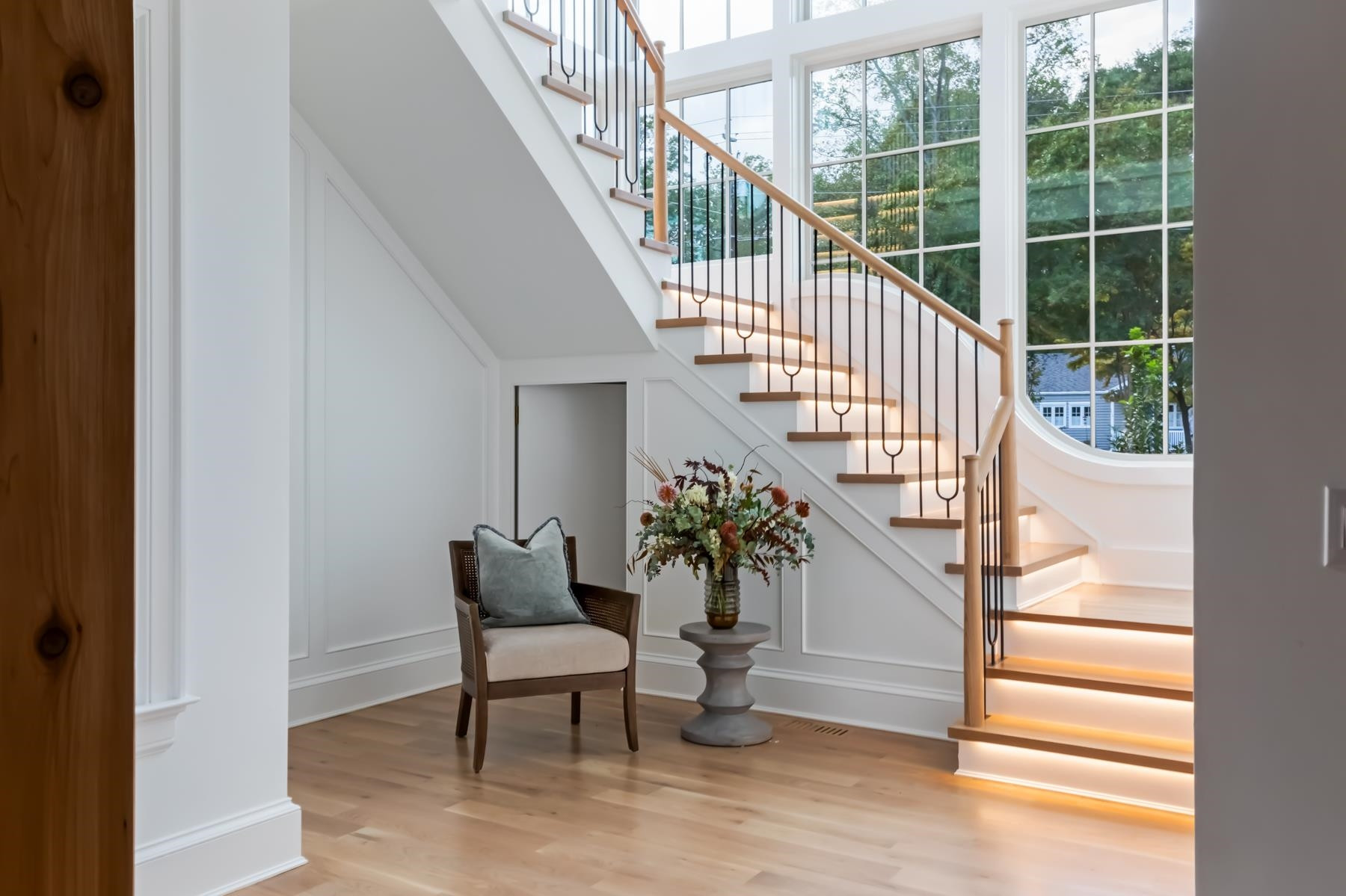 727 Lake Boone Trail